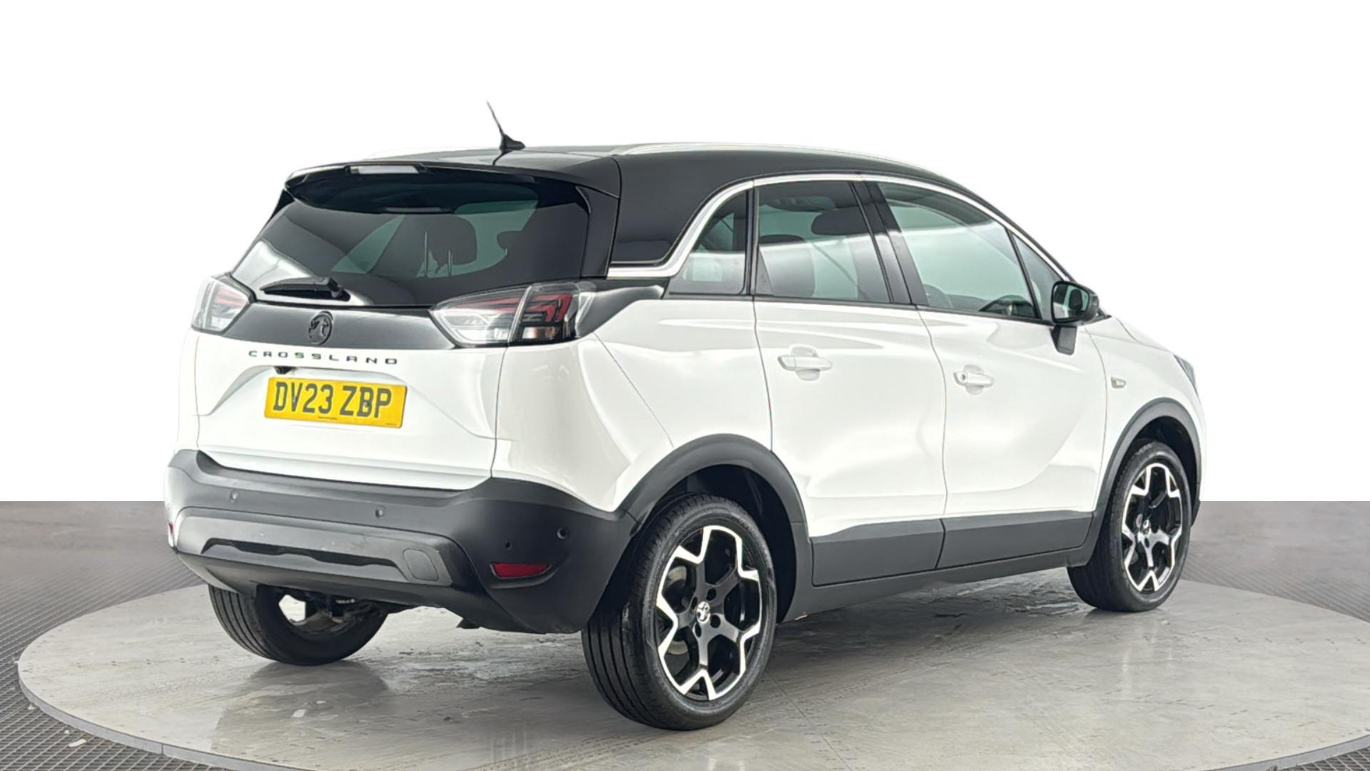 Vauxhall Crossland view 4