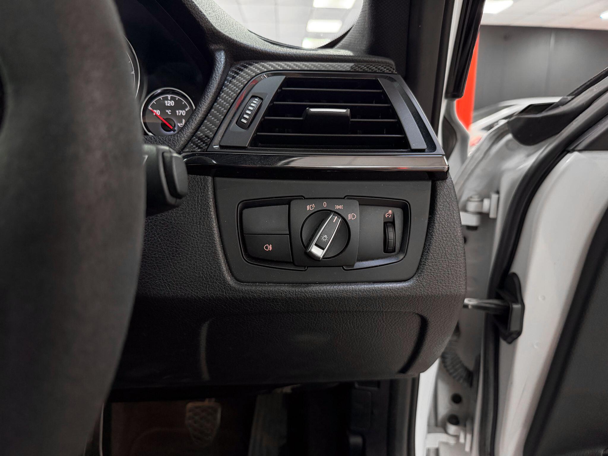 BMW M3 view 25