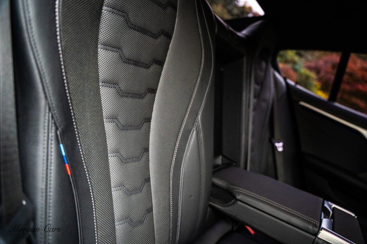 BMW 8 Series view 55