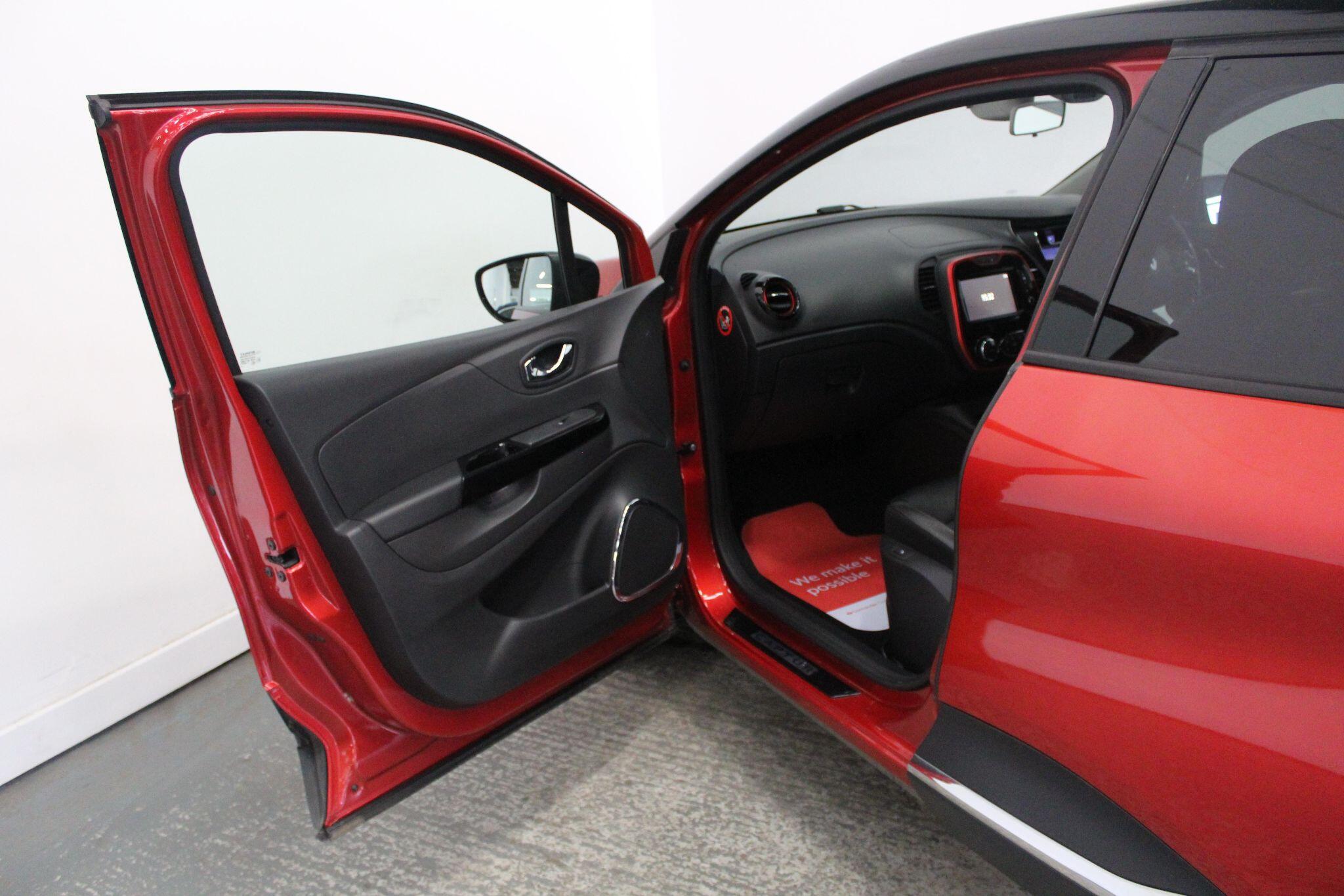 Renault Captur view 26