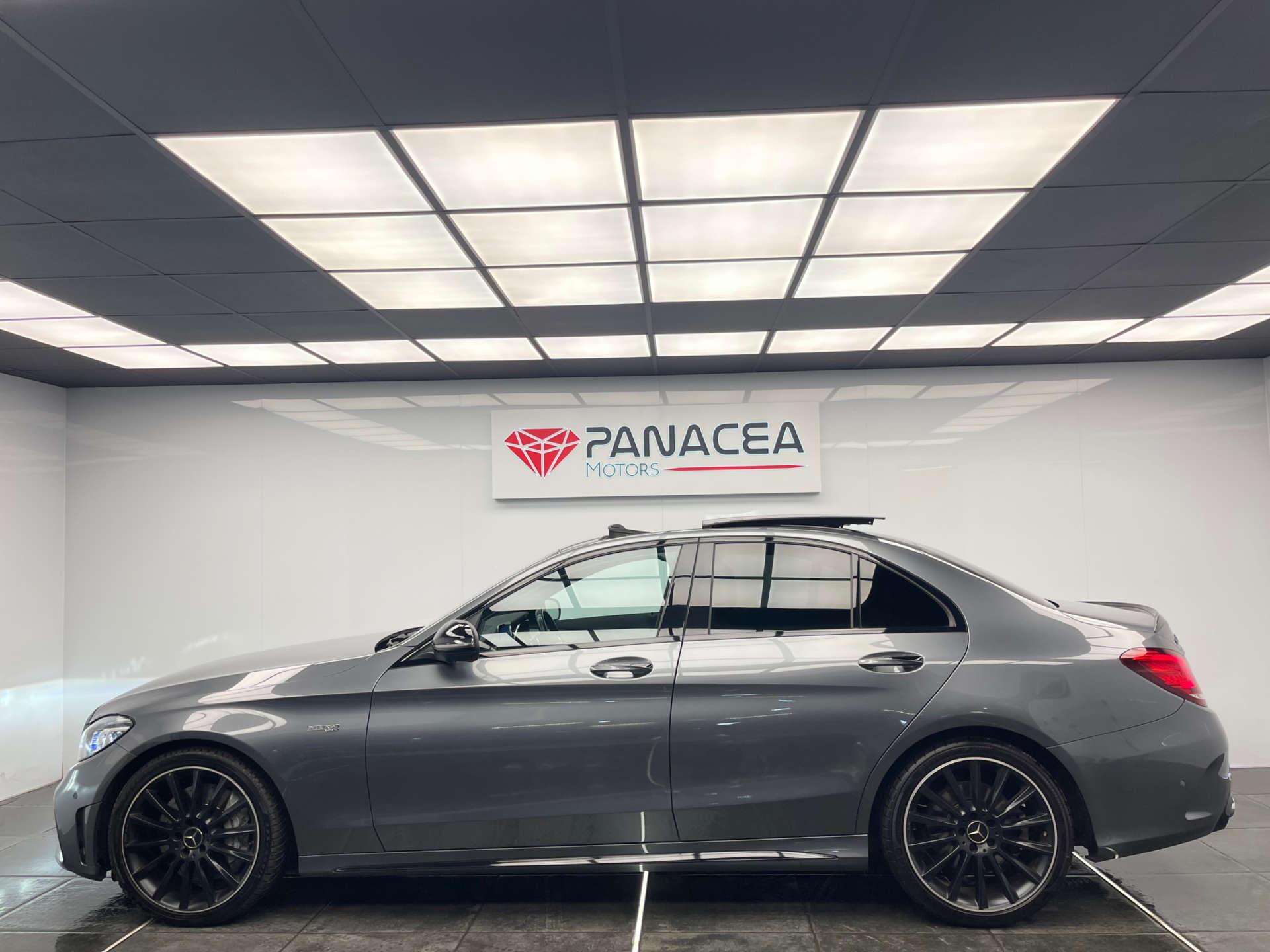 Mercedes-Benz C Class view 31