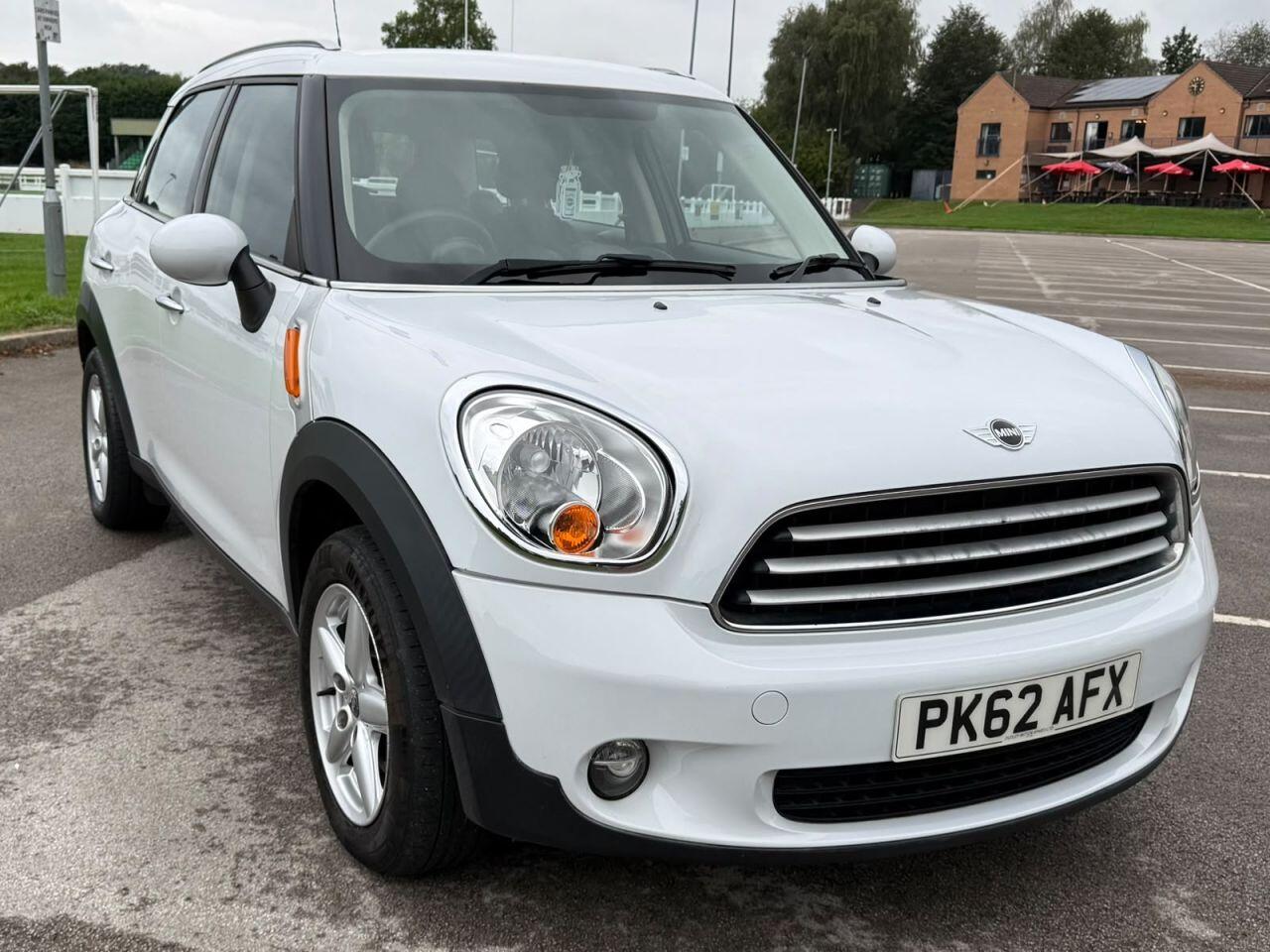 Mini Countryman view 33