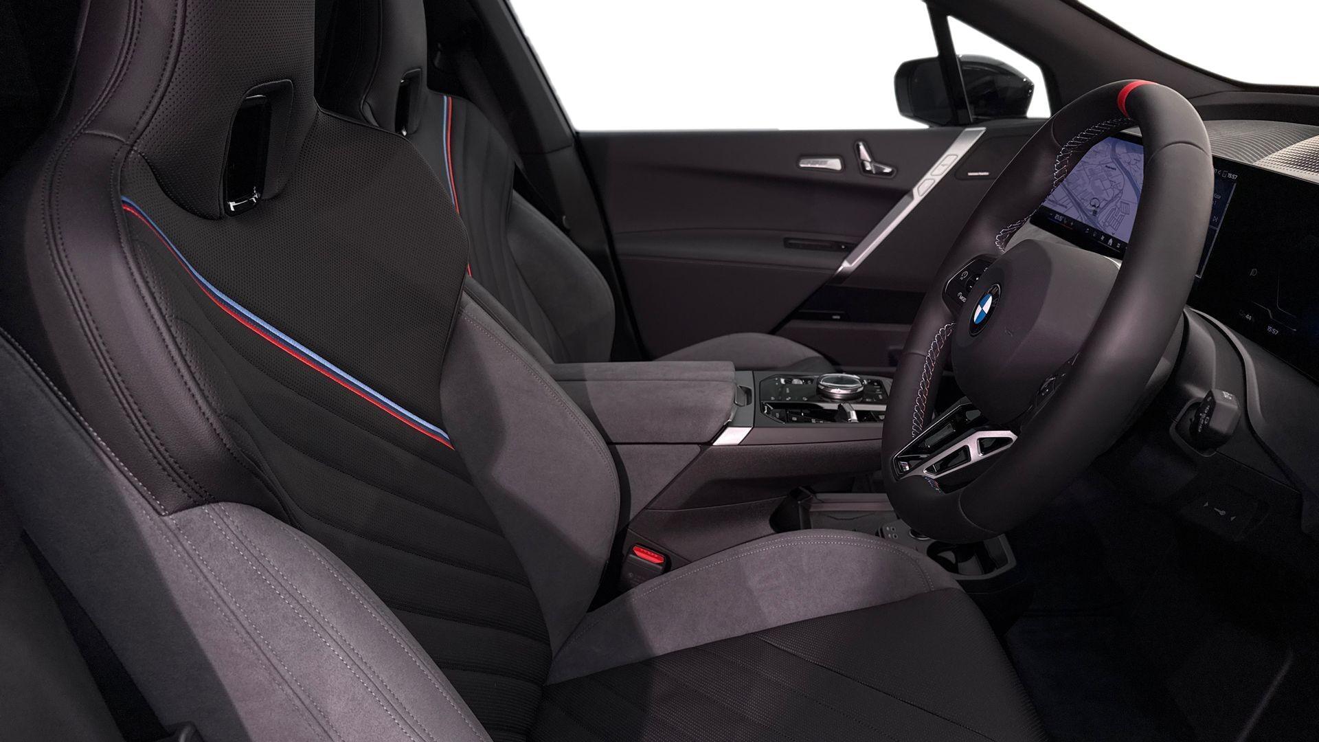 BMW Ix view 11