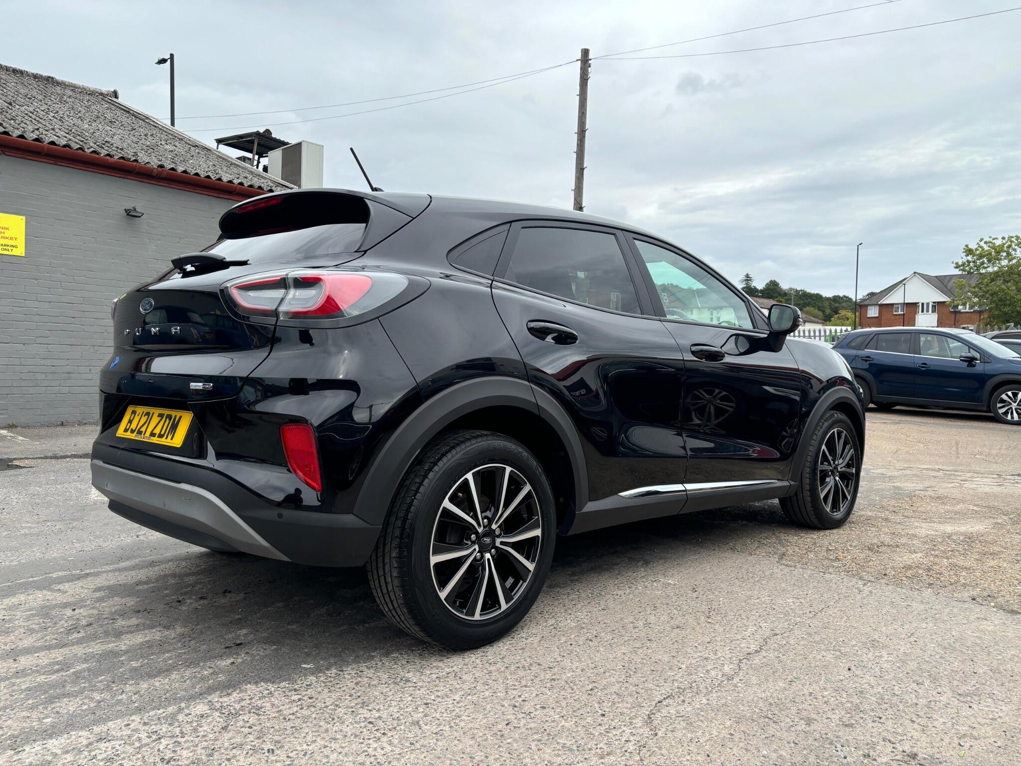 Ford Puma view 6