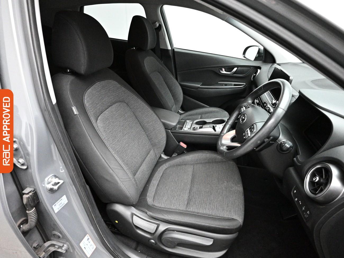 Hyundai Kona view 13
