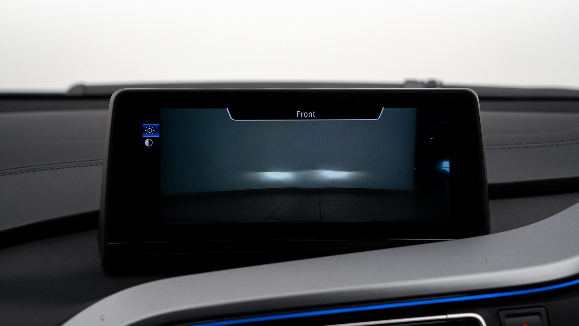 BMW I8 view 30