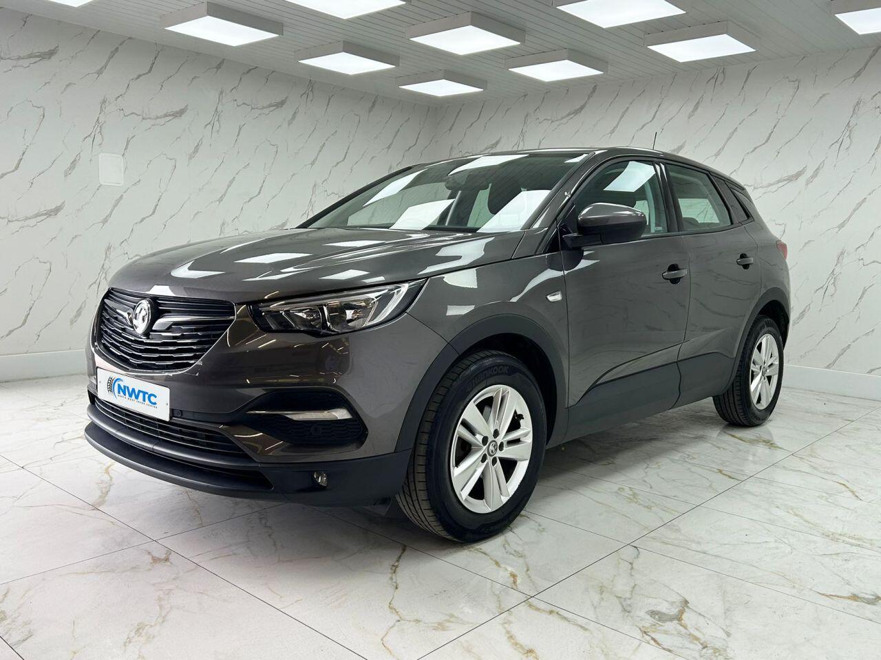 Vauxhall Grandland X view 5