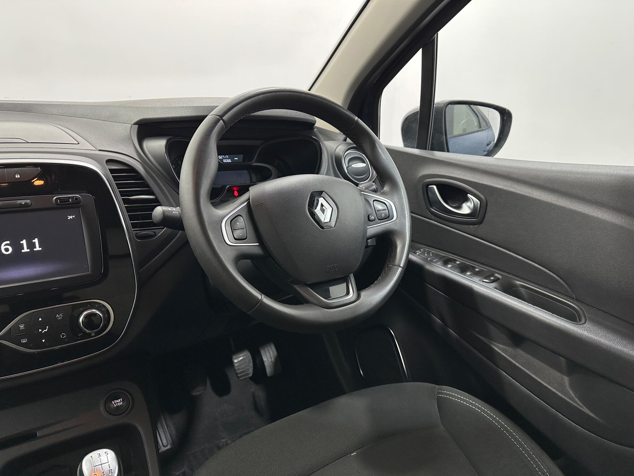 Renault Captur view 12