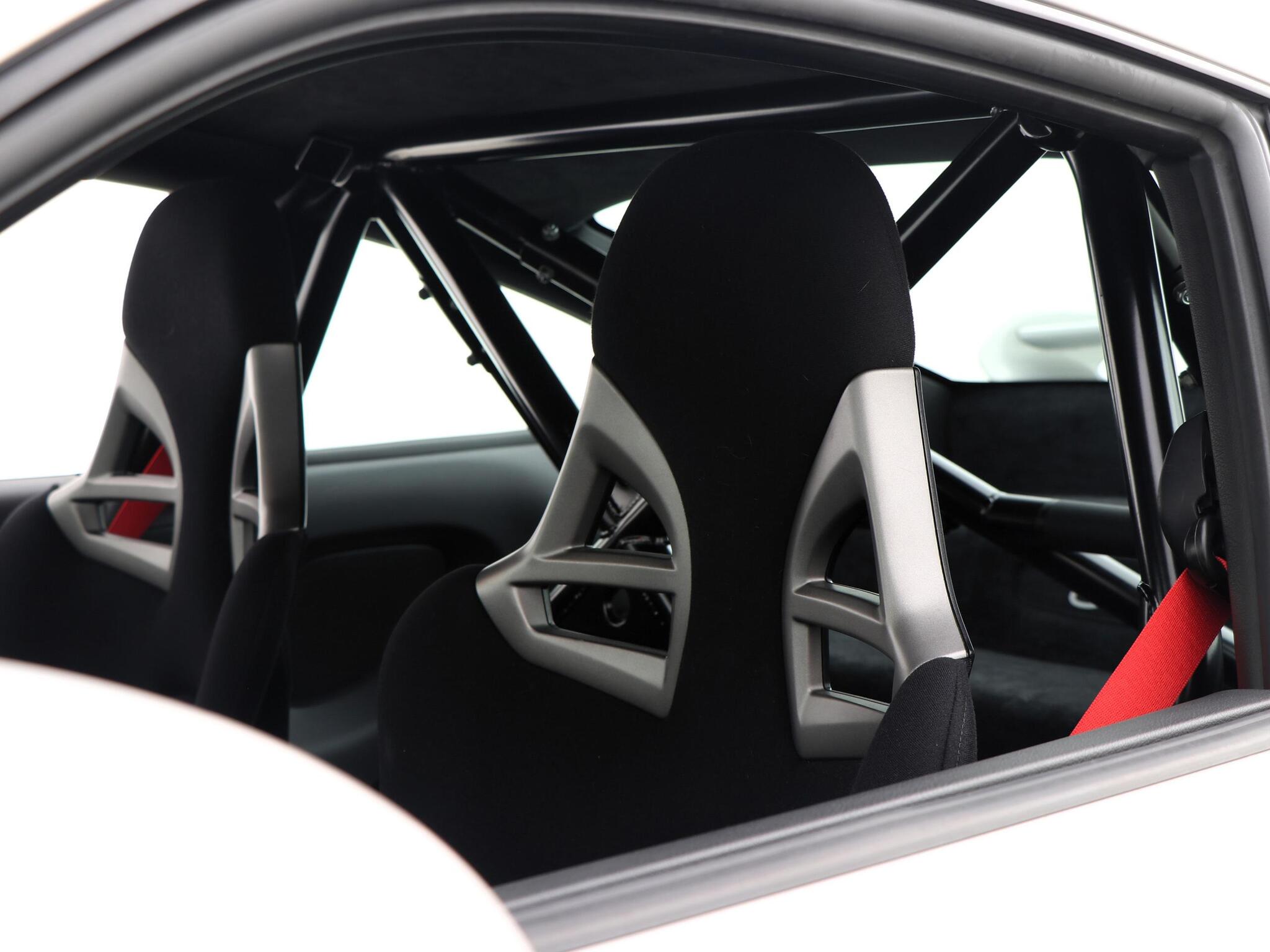 Porsche 911 view 50