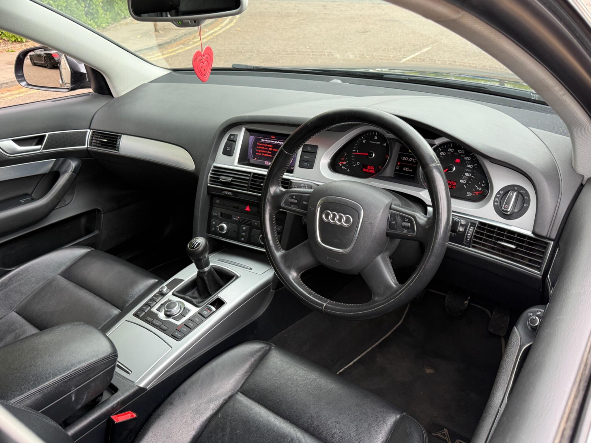 Audi A6 Avant - Image 8