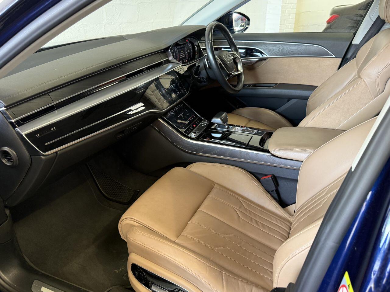 Audi A8 view 59