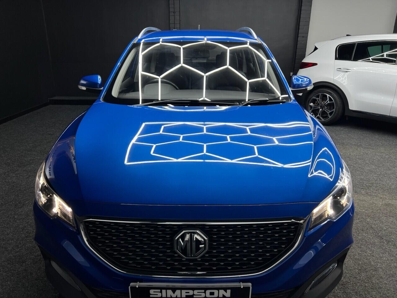 MG ZS view 20