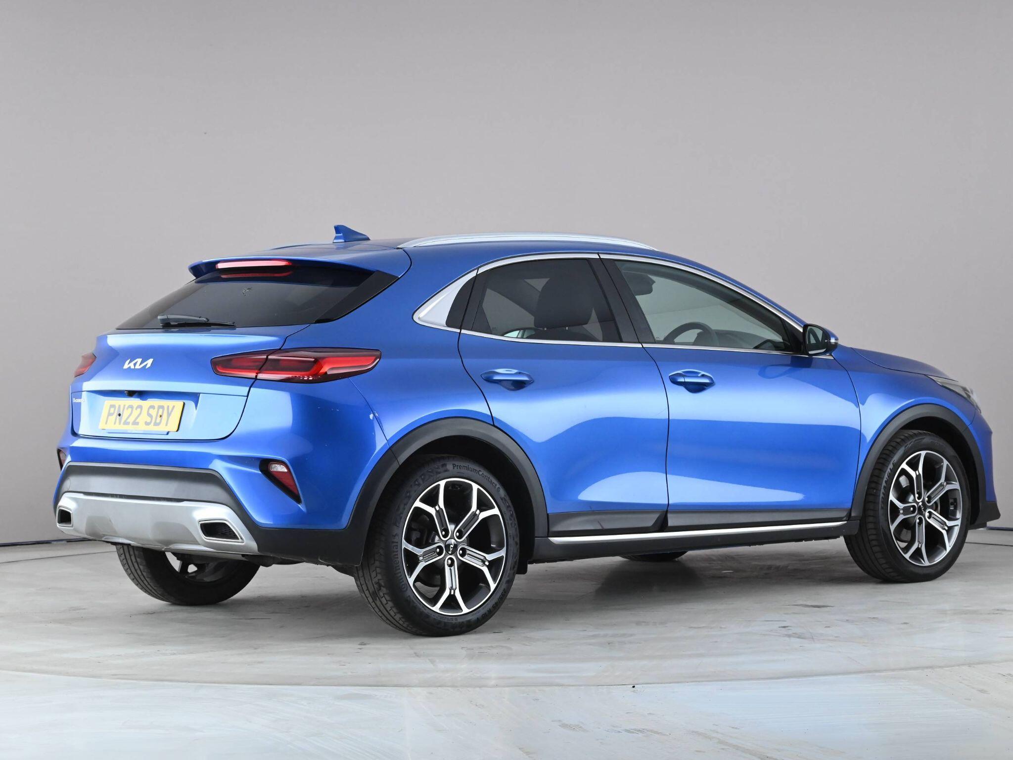 Kia Xceed view 3