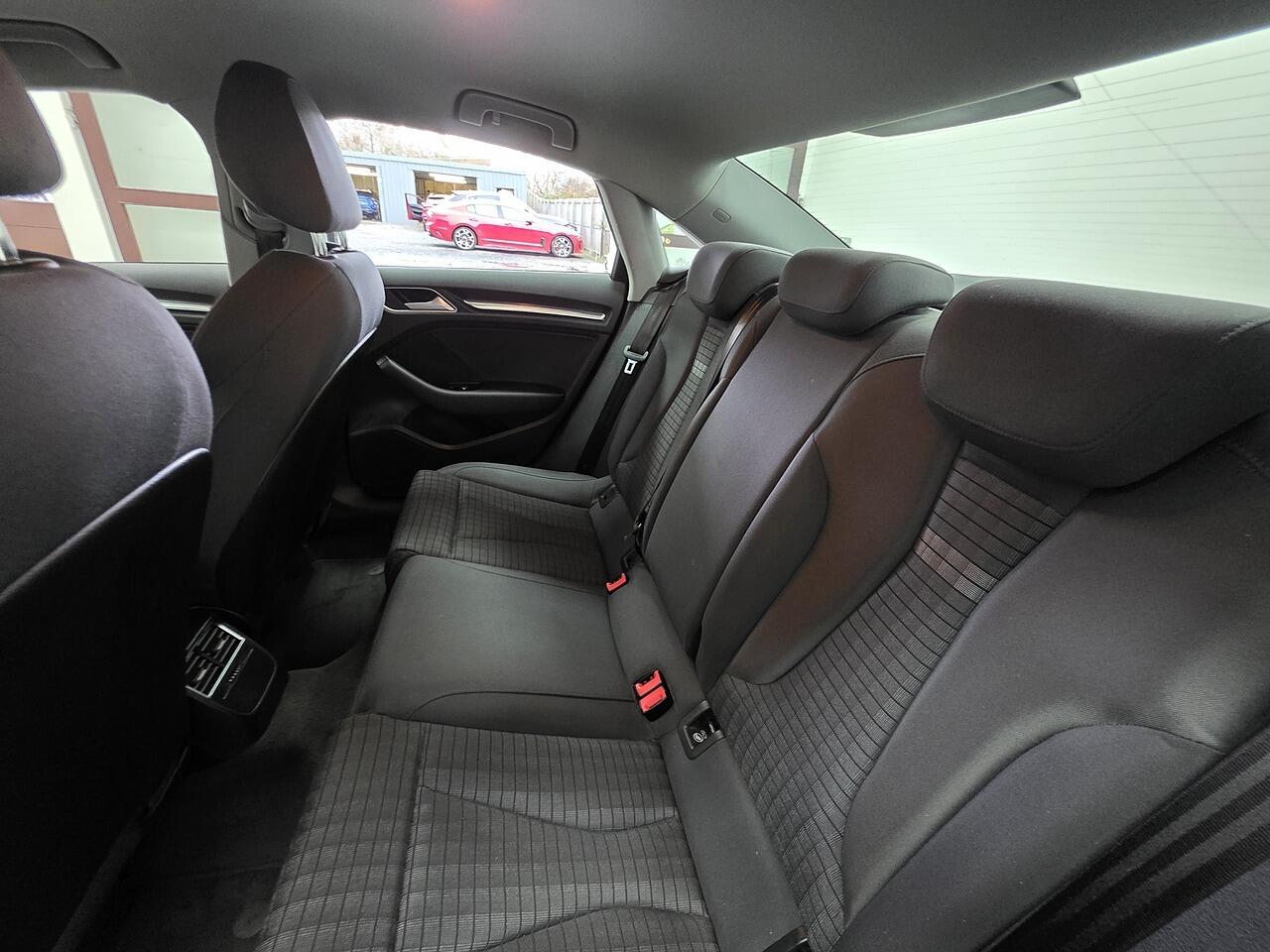Audi A3 view 16
