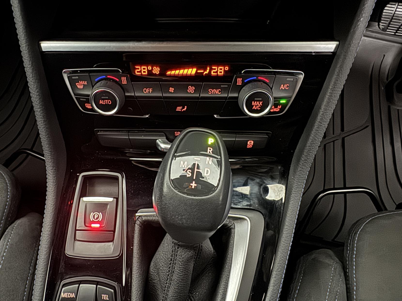 BMW 2 Series view 81