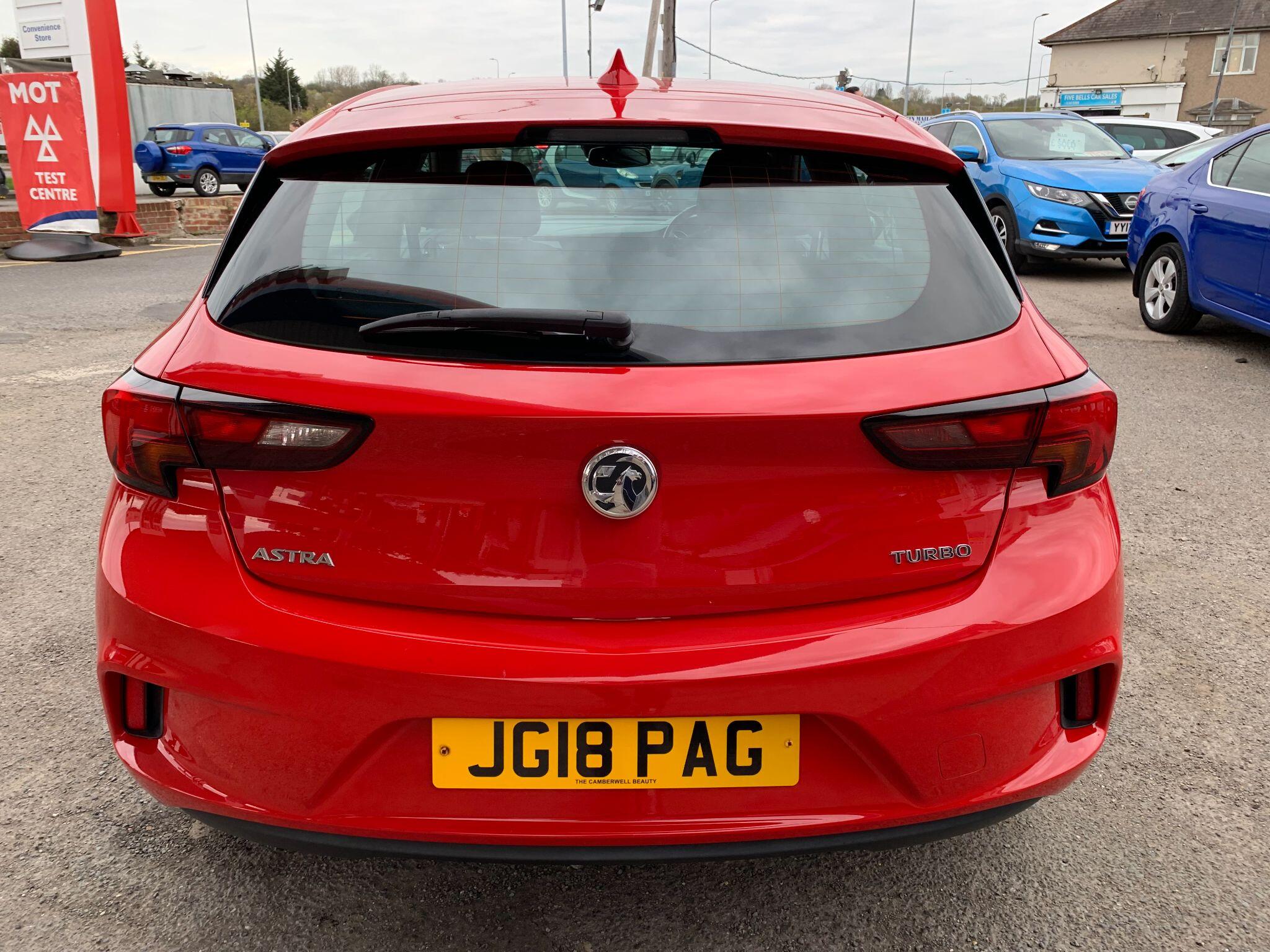 Vauxhall Astra view 7
