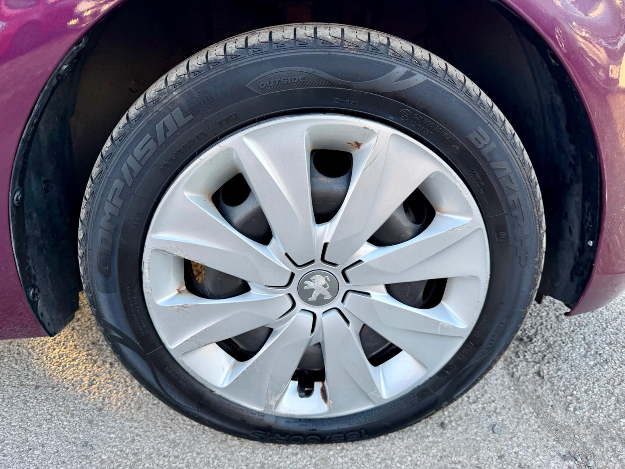 Peugeot 108 view 41