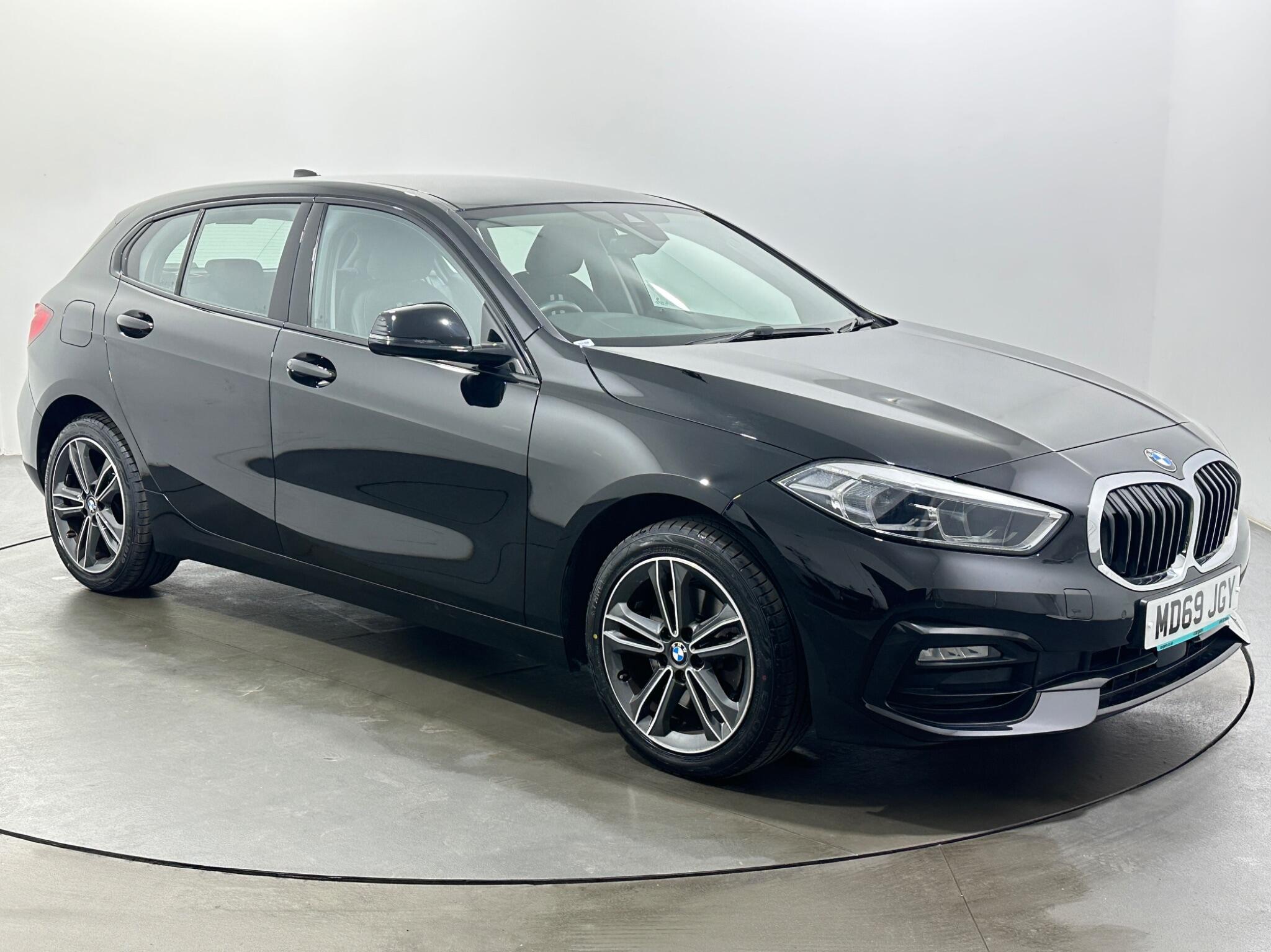 BMW 1 Series main image