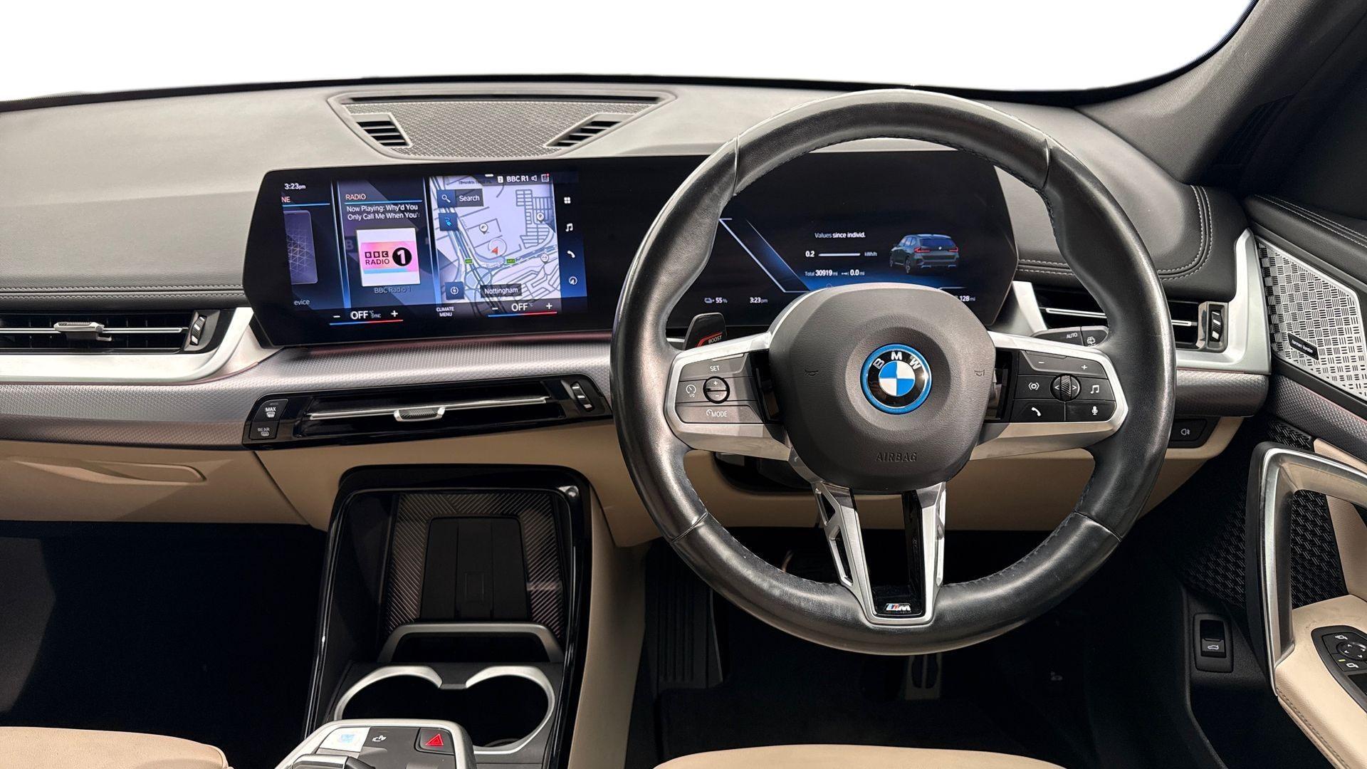 BMW iX1 view 5