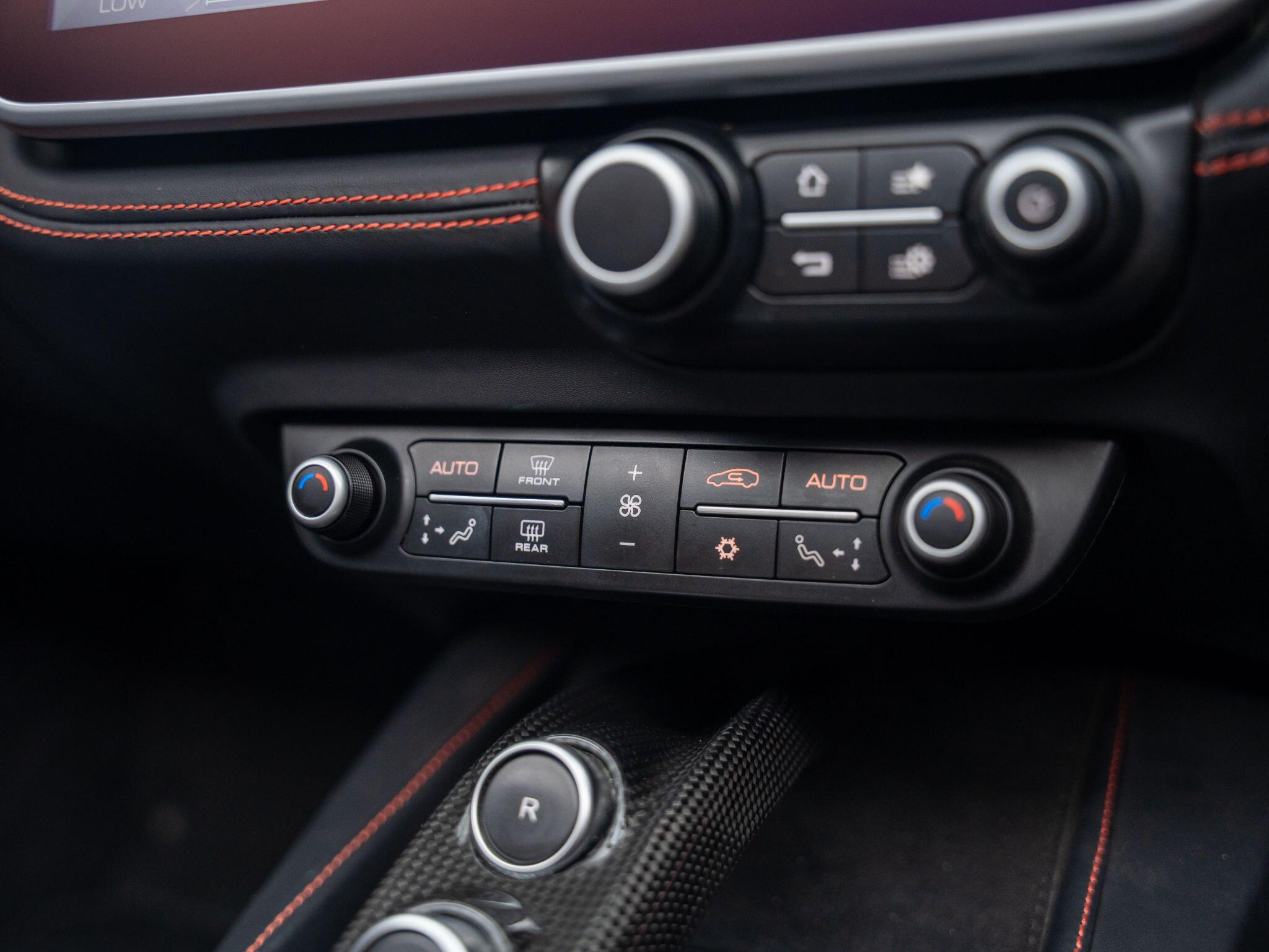 Ferrari Portofino view 39