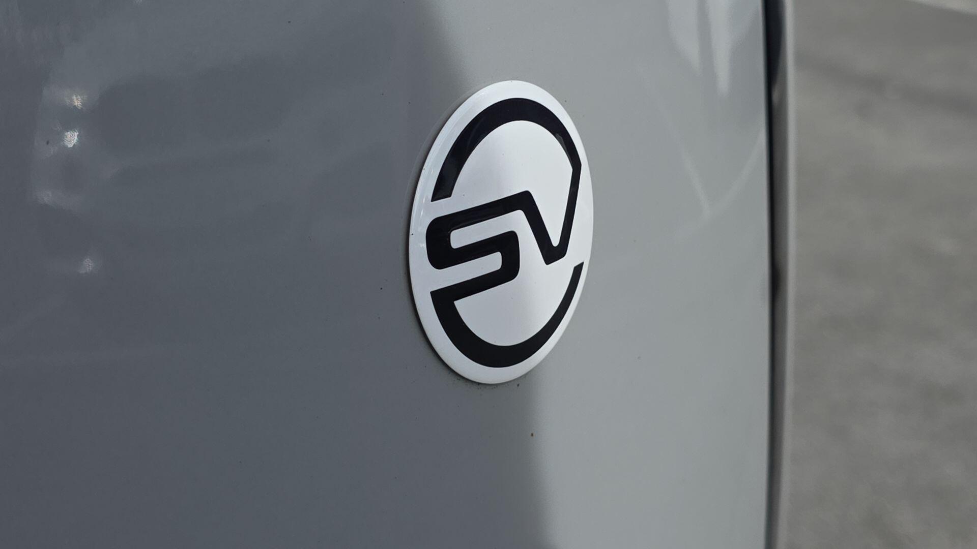 Land Rover Range Rover view 23
