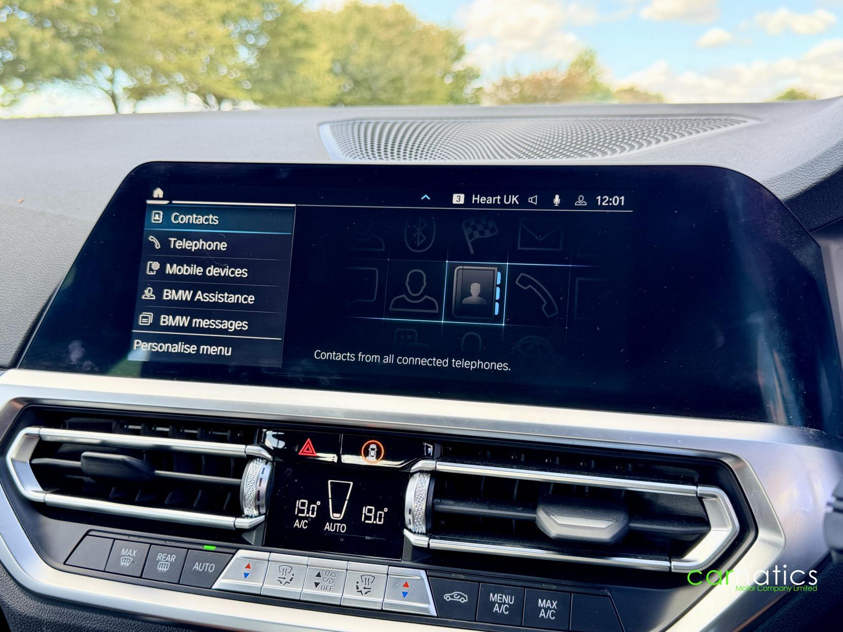 BMW 3 Series view 29