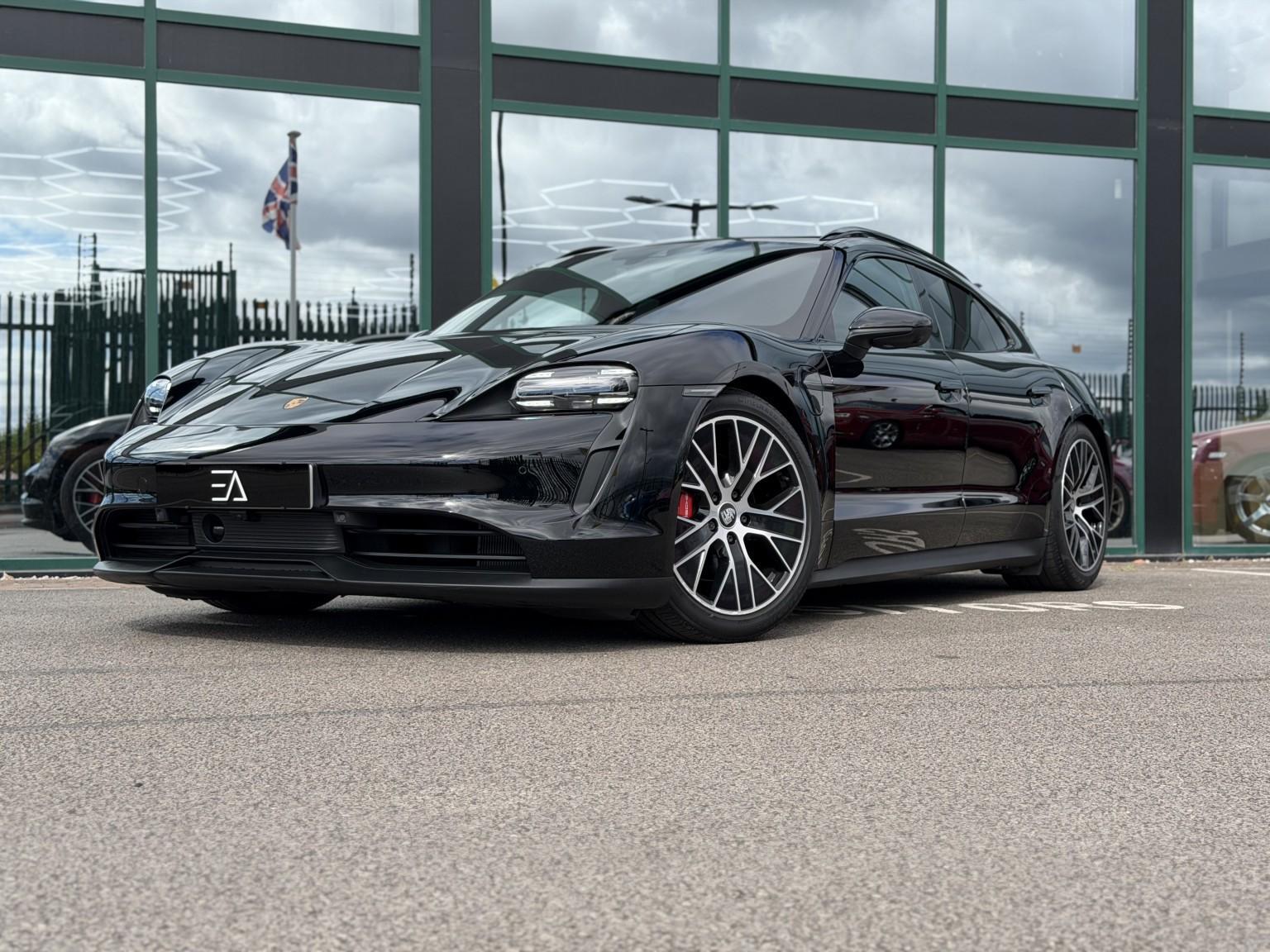 Porsche Taycan view 26