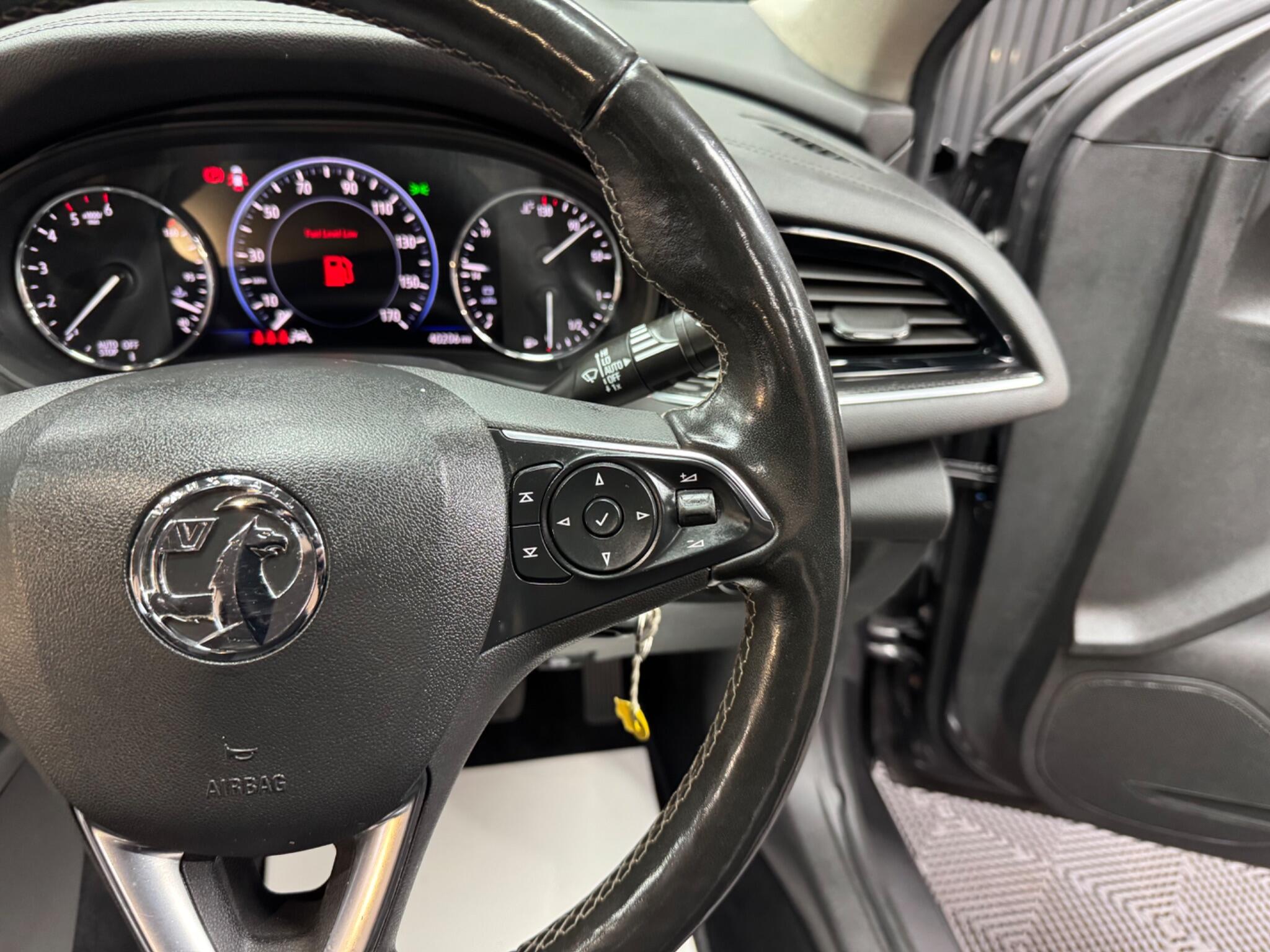 Vauxhall Insignia view 31