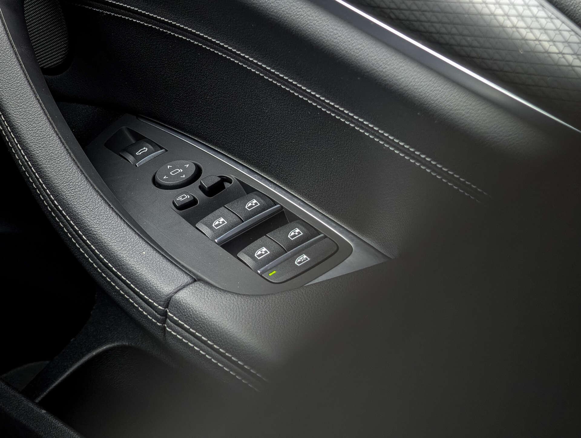 BMW X3 view 27