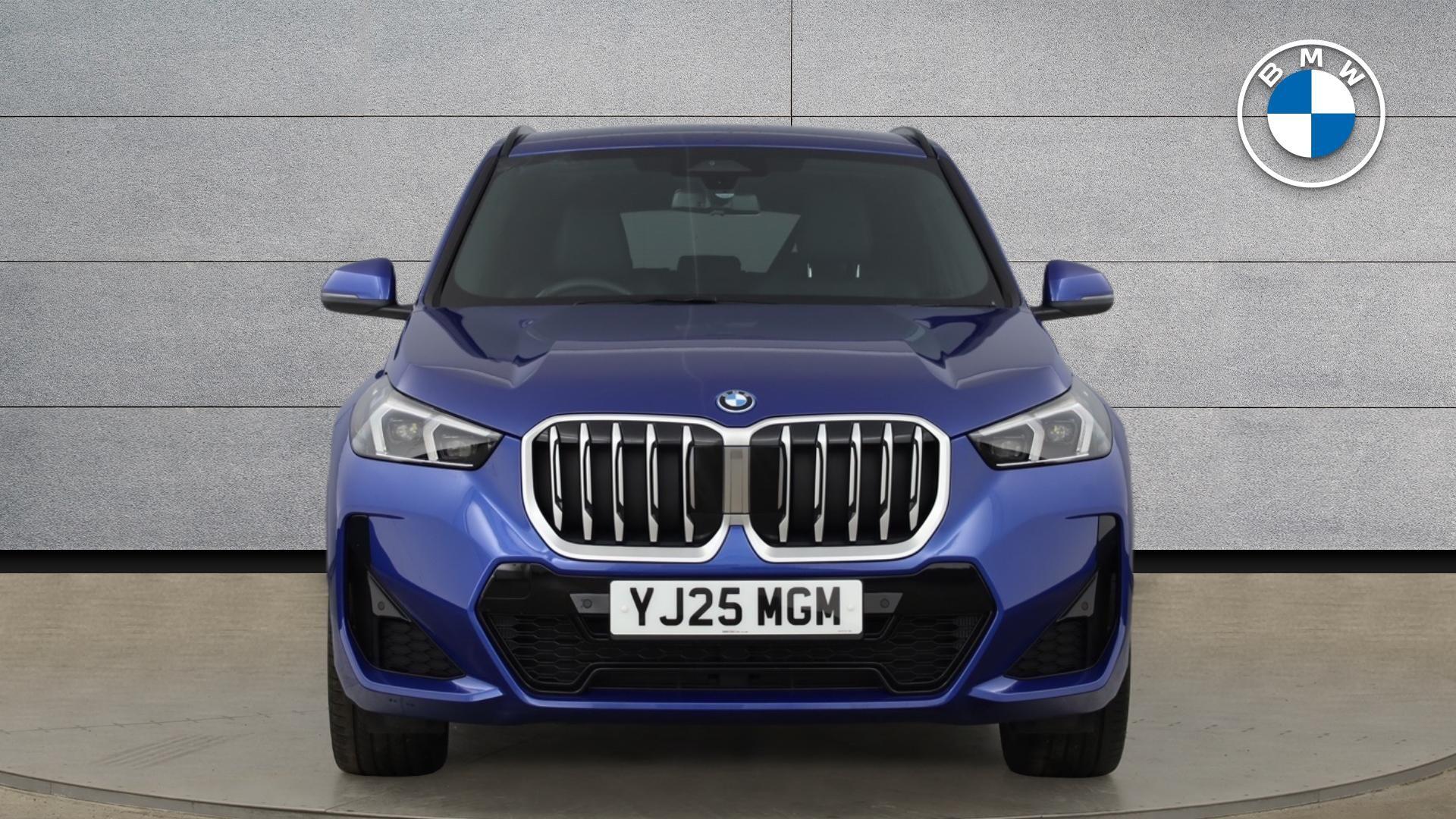 BMW X1 view 16