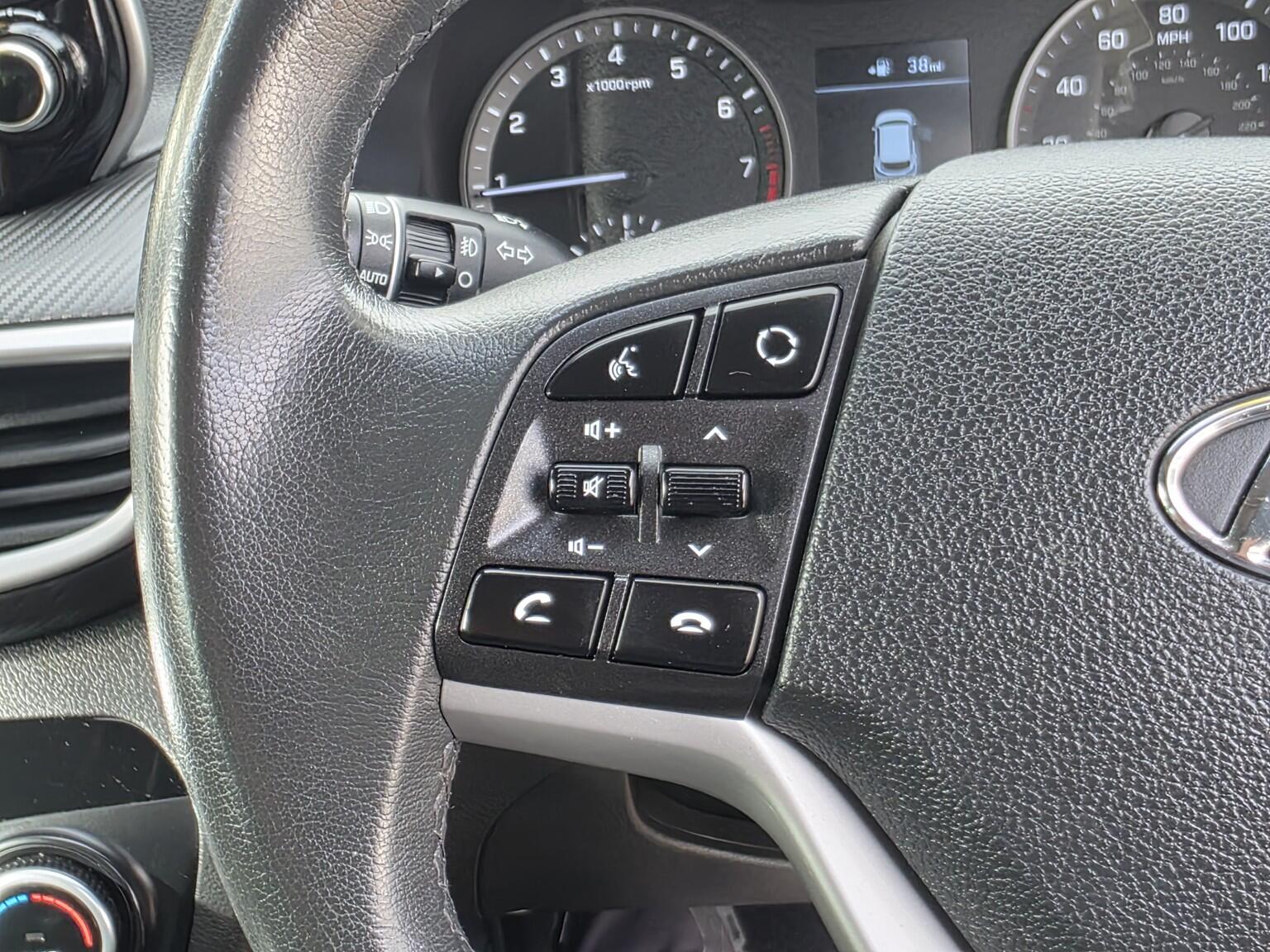 Hyundai Tucson view 22