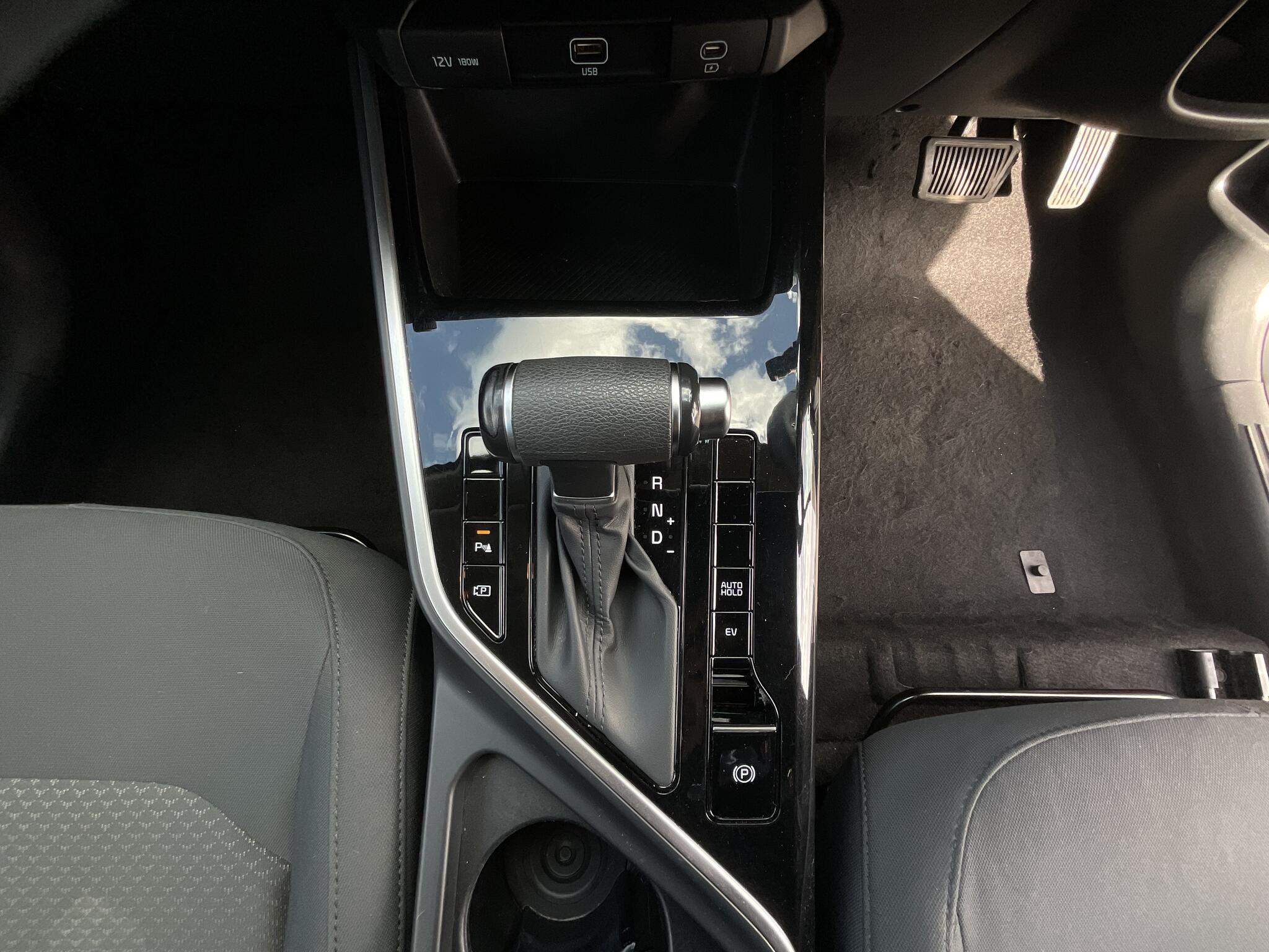 Kia Niro view 20