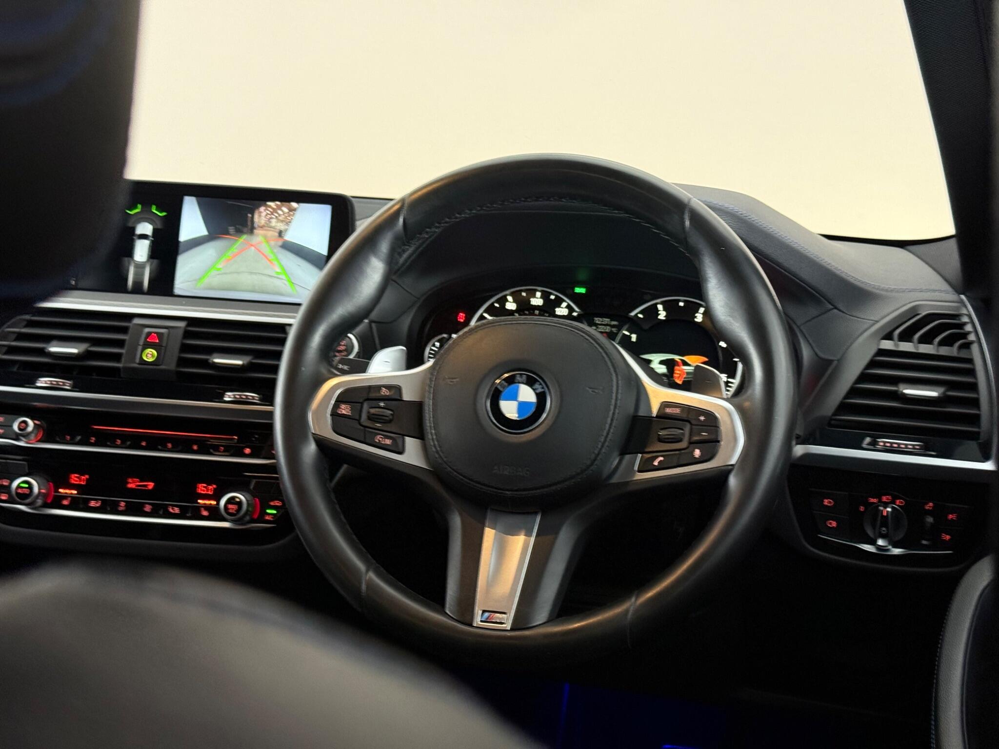 BMW X3 view 14