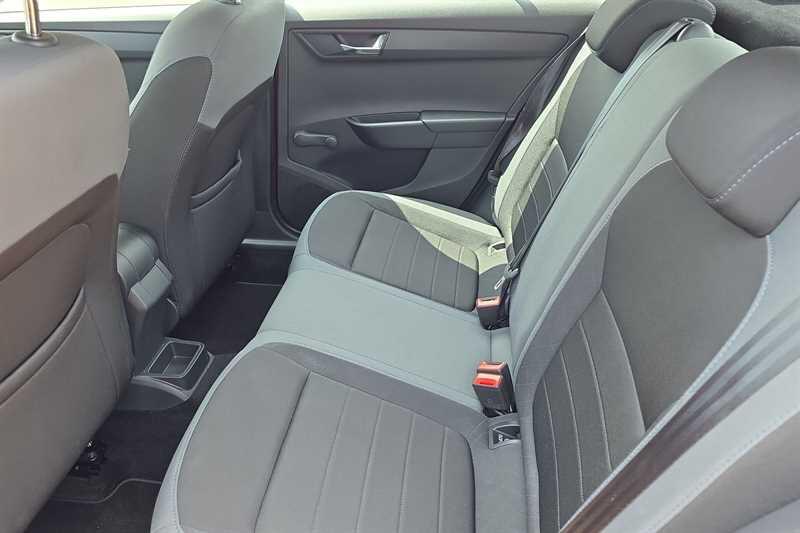 Skoda Fabia view 25