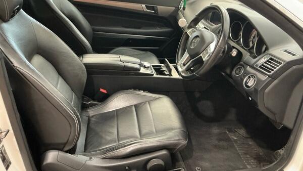 Mercedes-Benz E Class view 5