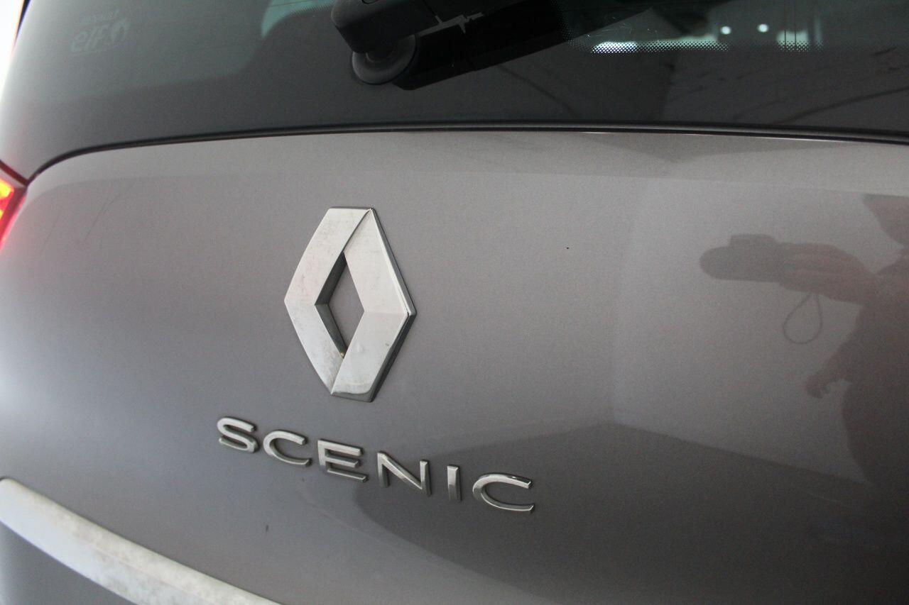 Renault Grand Scenic view 19