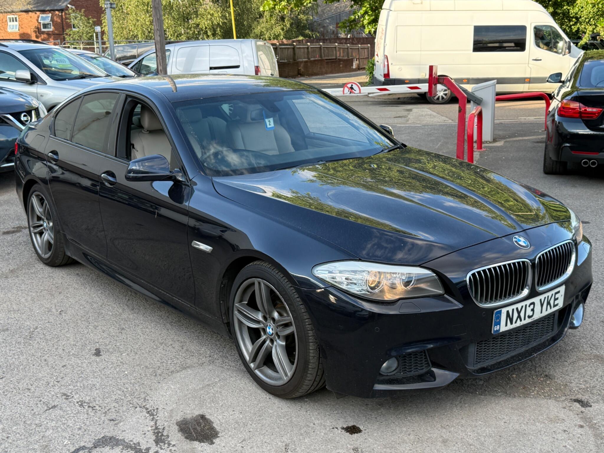 BMW 5 Series - Image 6