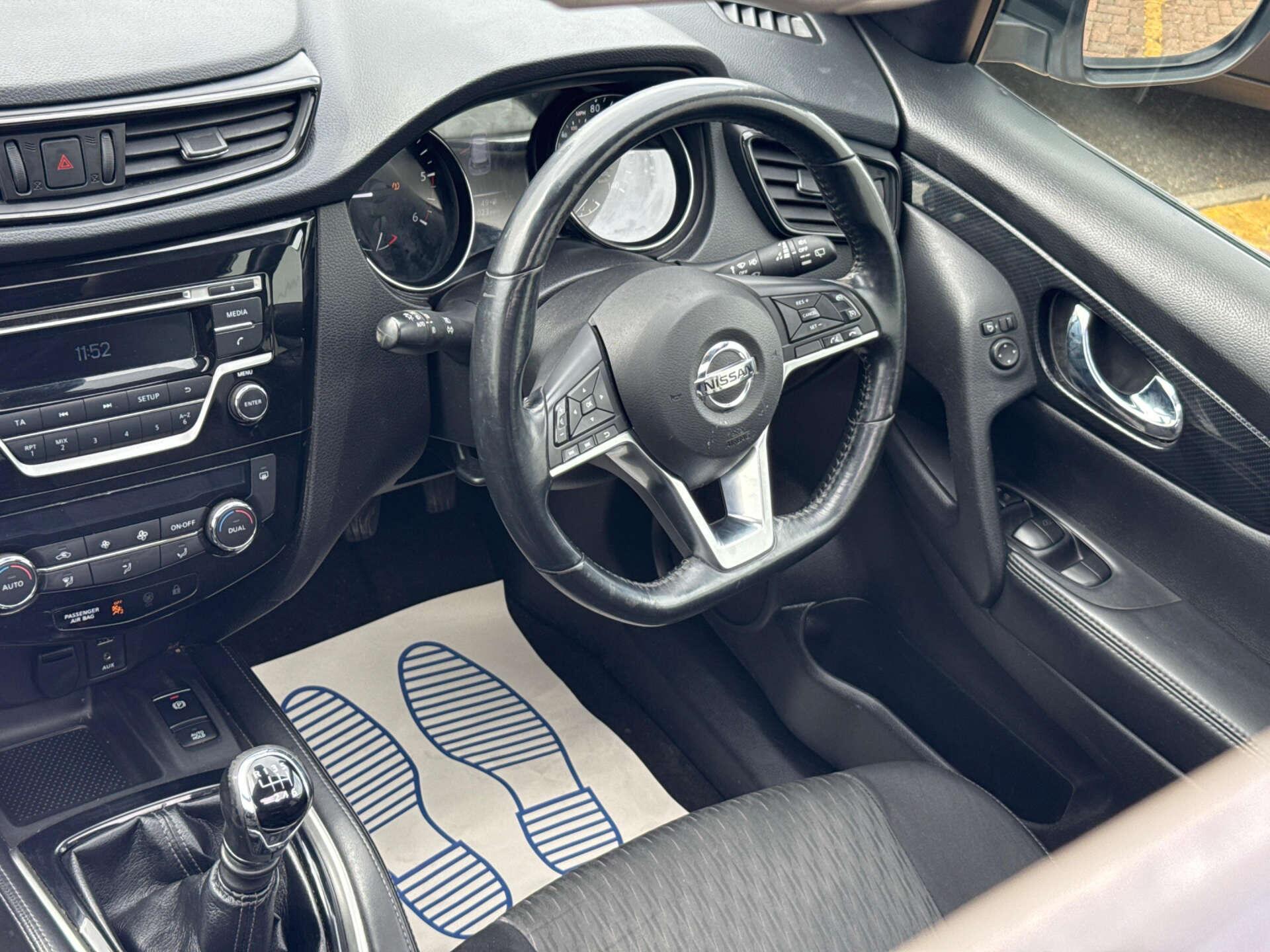 Nissan X-Trail view 48