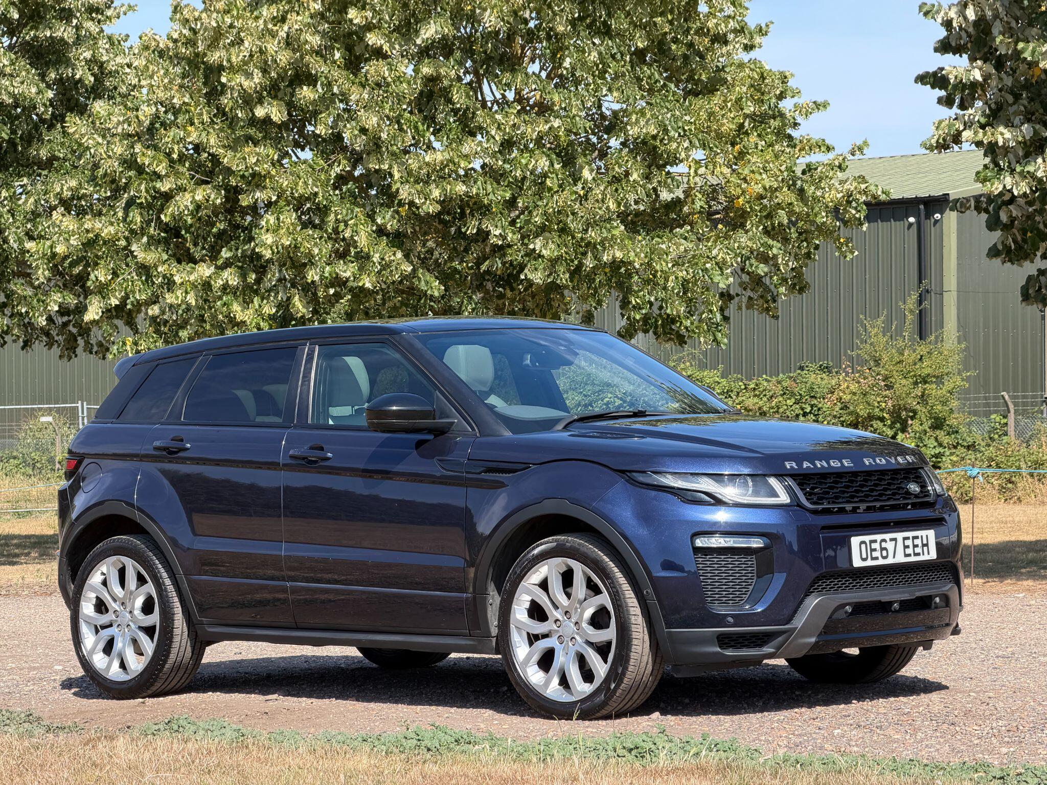 Land Rover Range Rover Evoque view 2