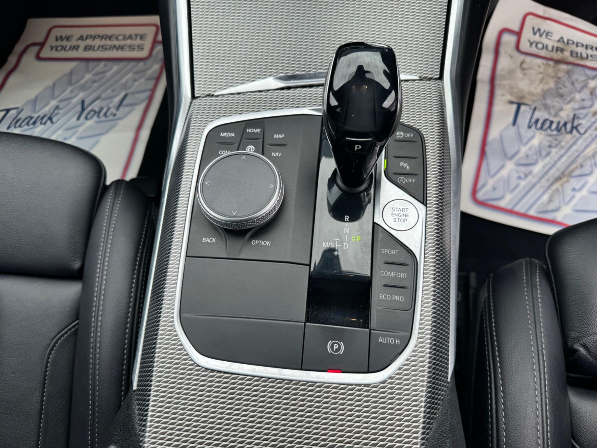 BMW 3 Series view 10