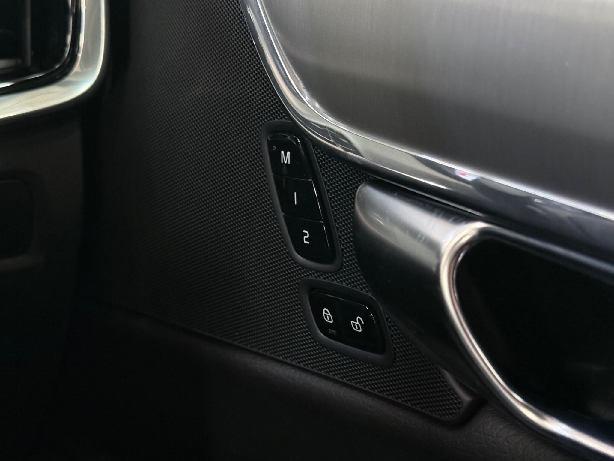 Volvo S90 view 20