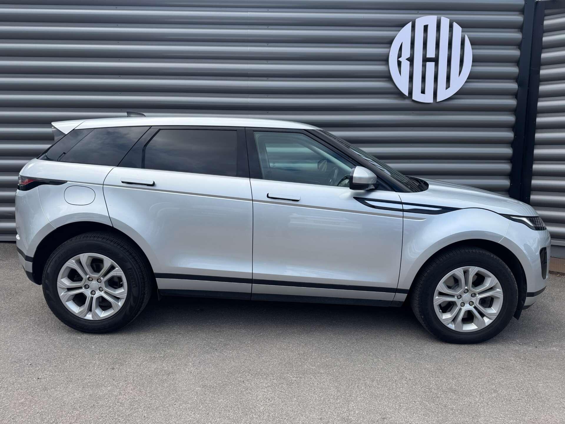 Land Rover Range Rover Evoque view 2