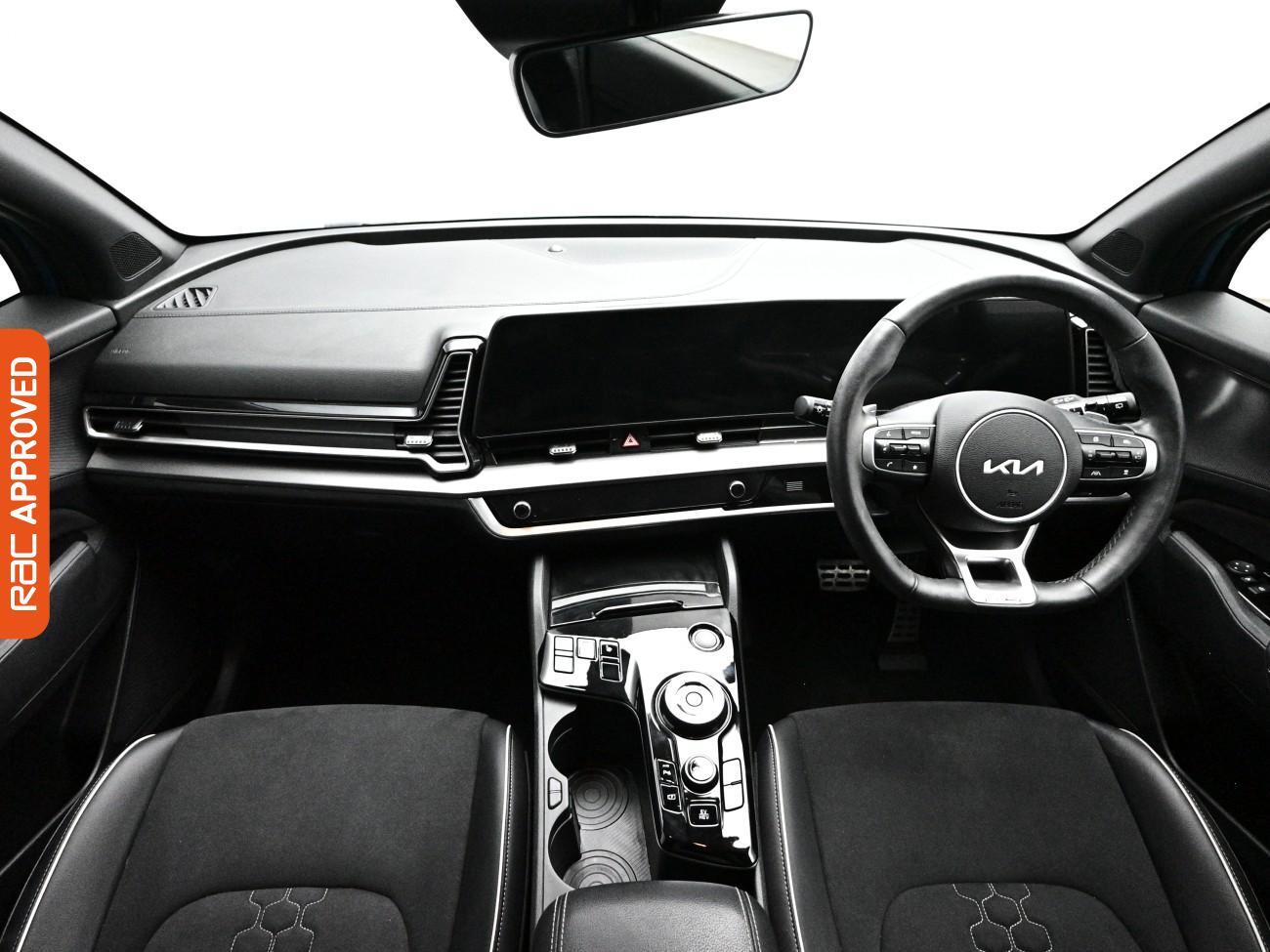 Kia Sportage view 2