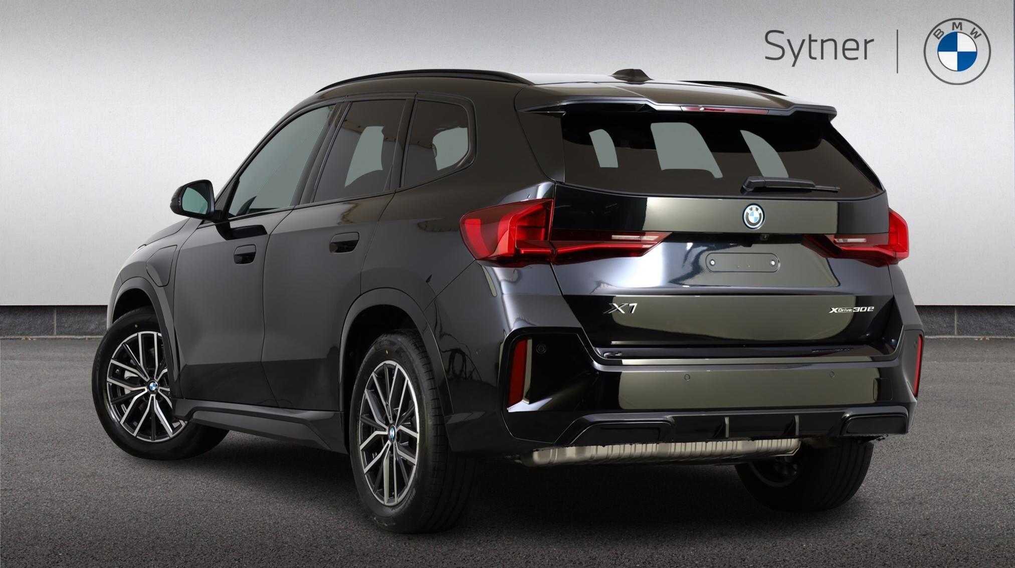 BMW X1 view 2