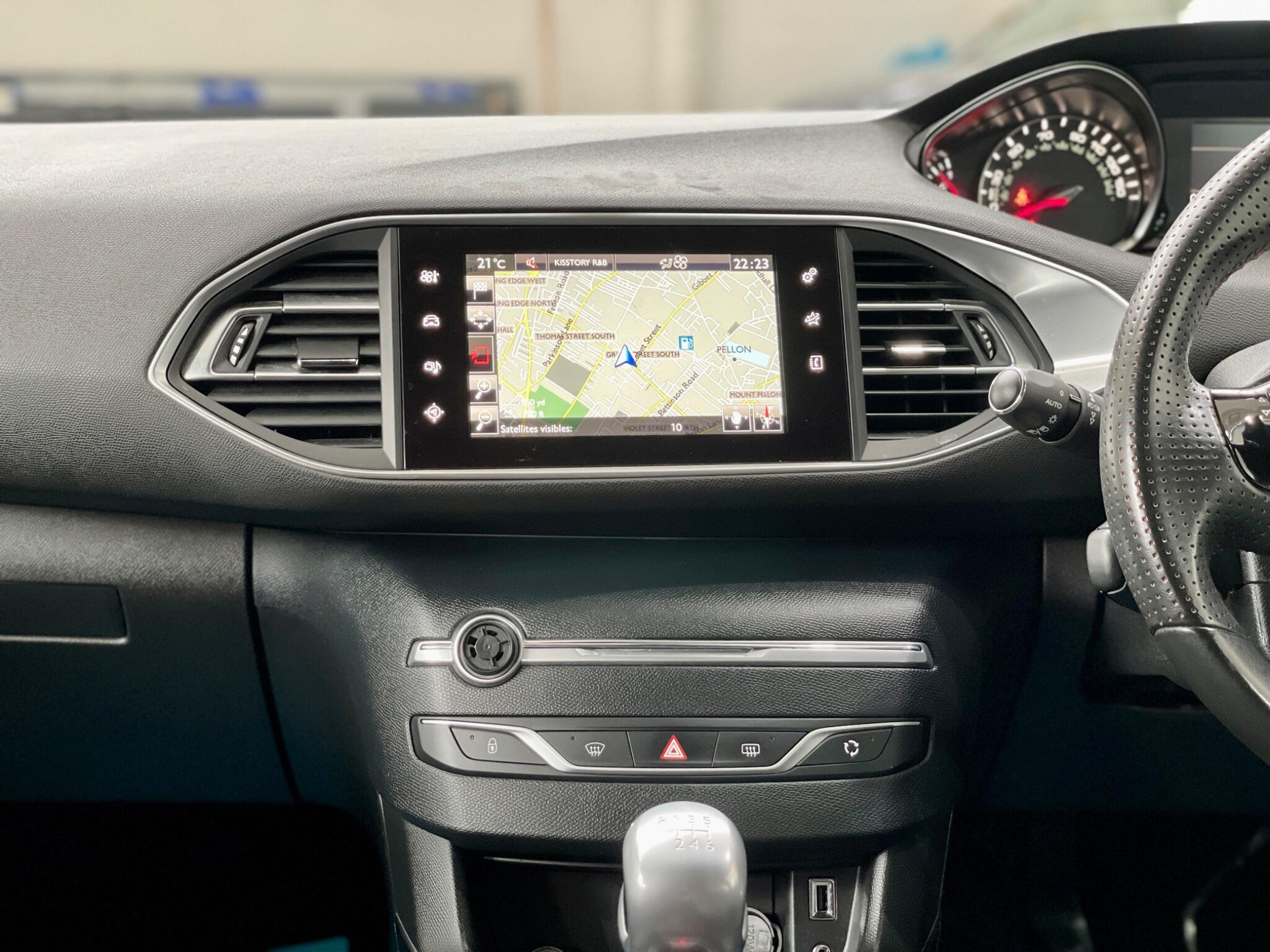Peugeot 308 view 46