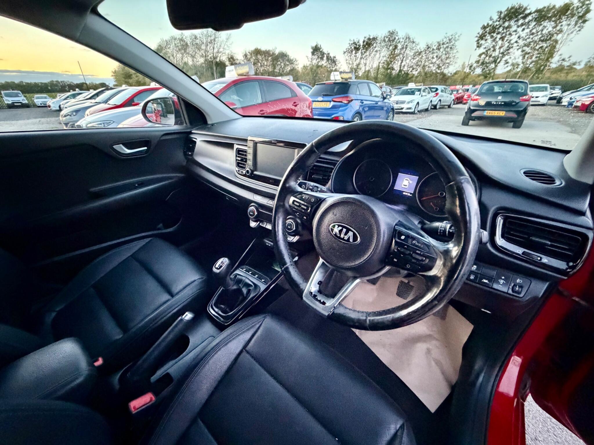 Kia Rio view 25
