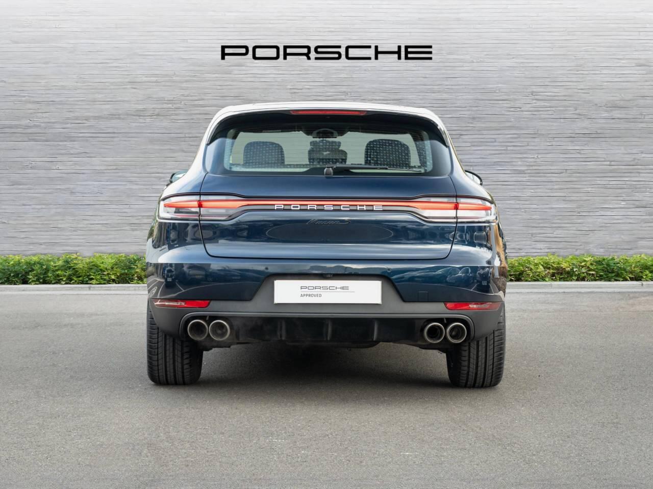 Porsche Macan view 6