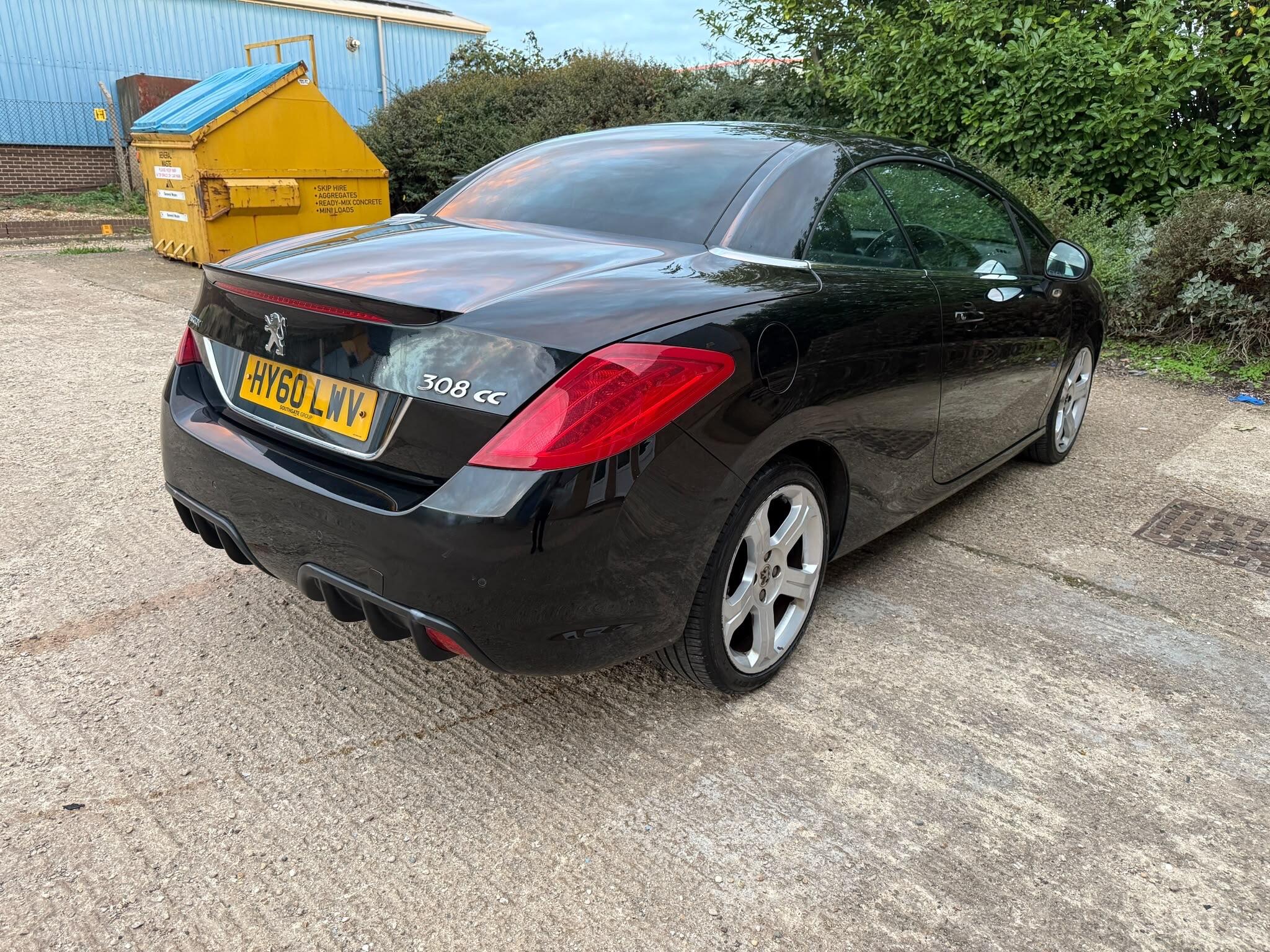 Peugeot 308 view 16