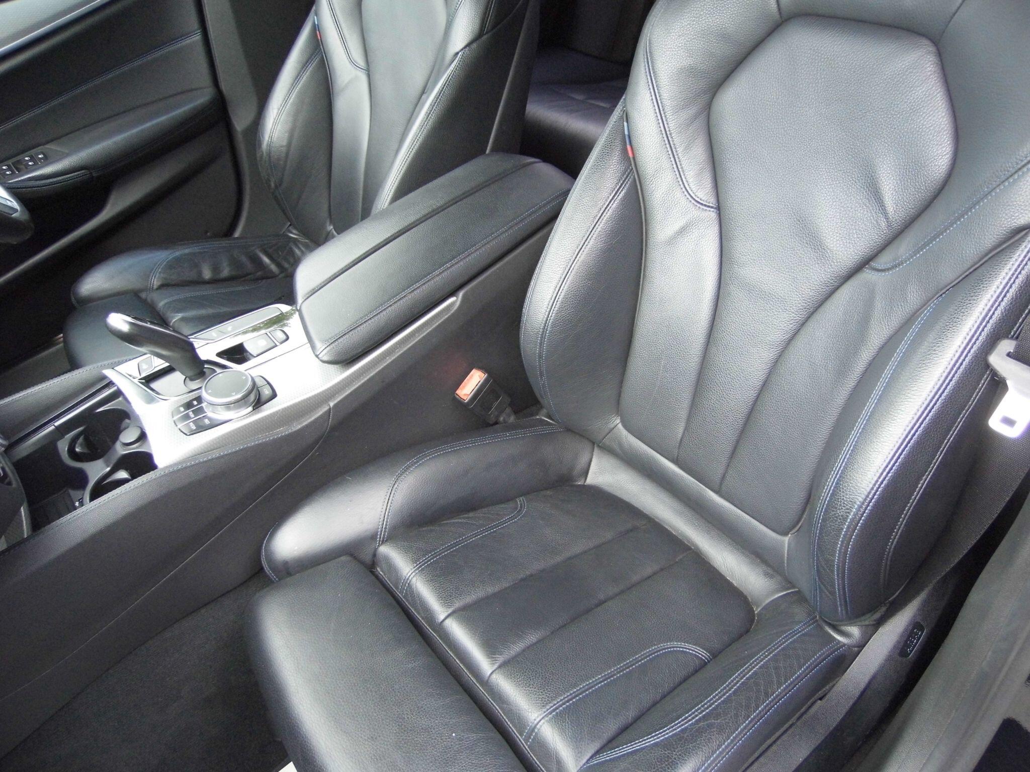 BMW 5 Series view 33