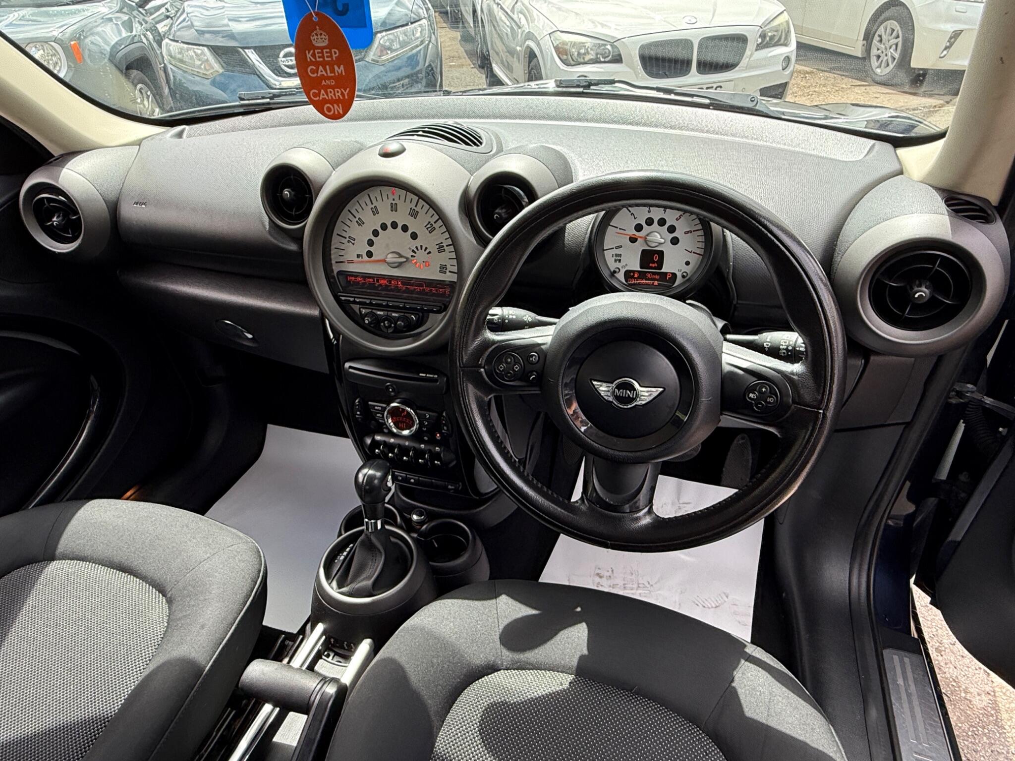 MINI Countryman - Image 35